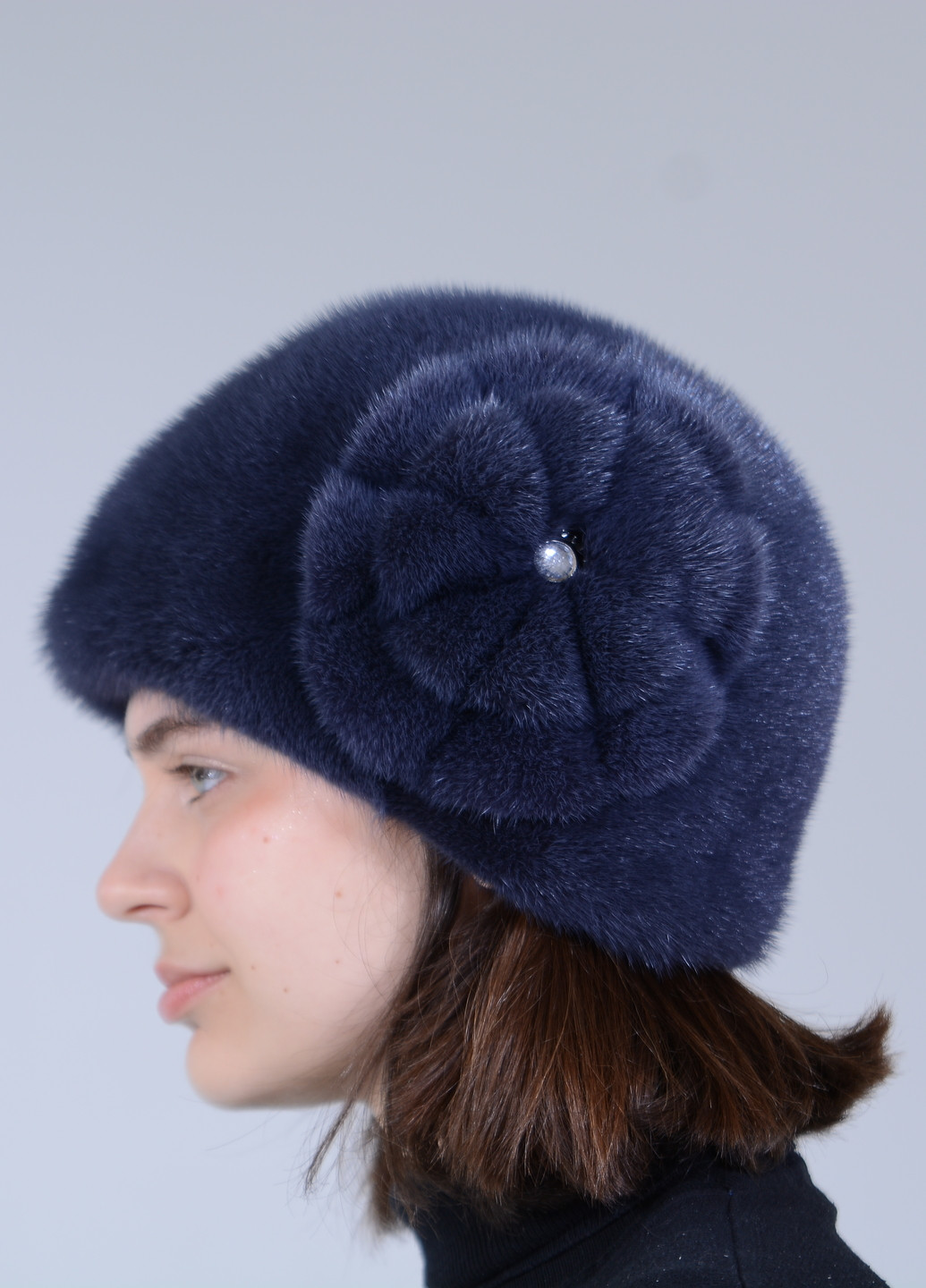Женская зимняя норковая шапка из цельного натурального меха норки Меховой Стиль ромашка (258402418)