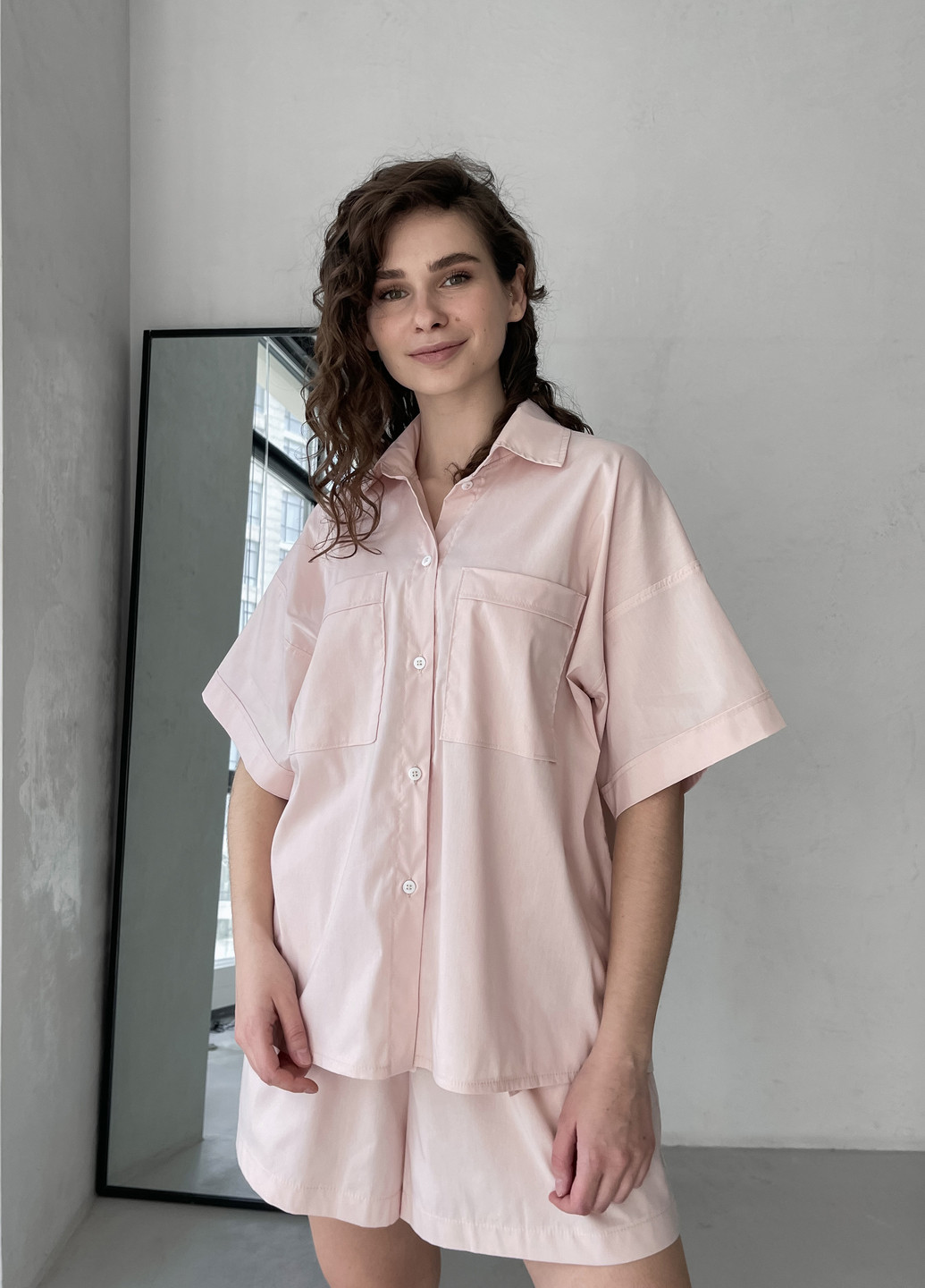 Бавовняна оверсайз сорочка жіноча 200000181 Merlini борнео (258412413)