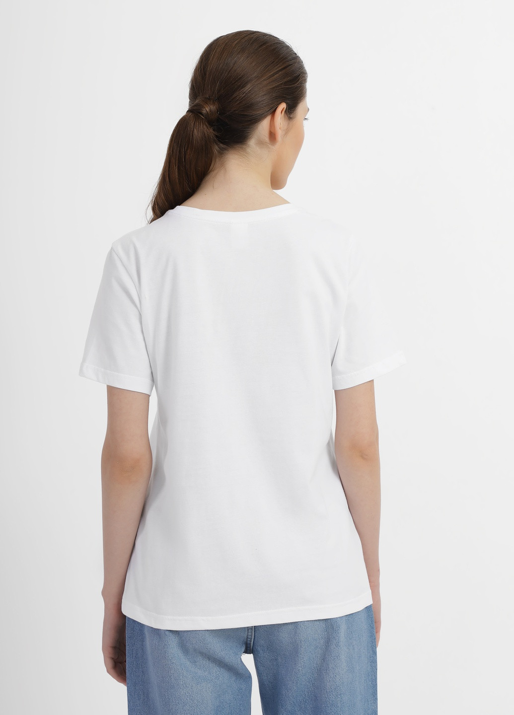 Белая летняя футболка женская Роза