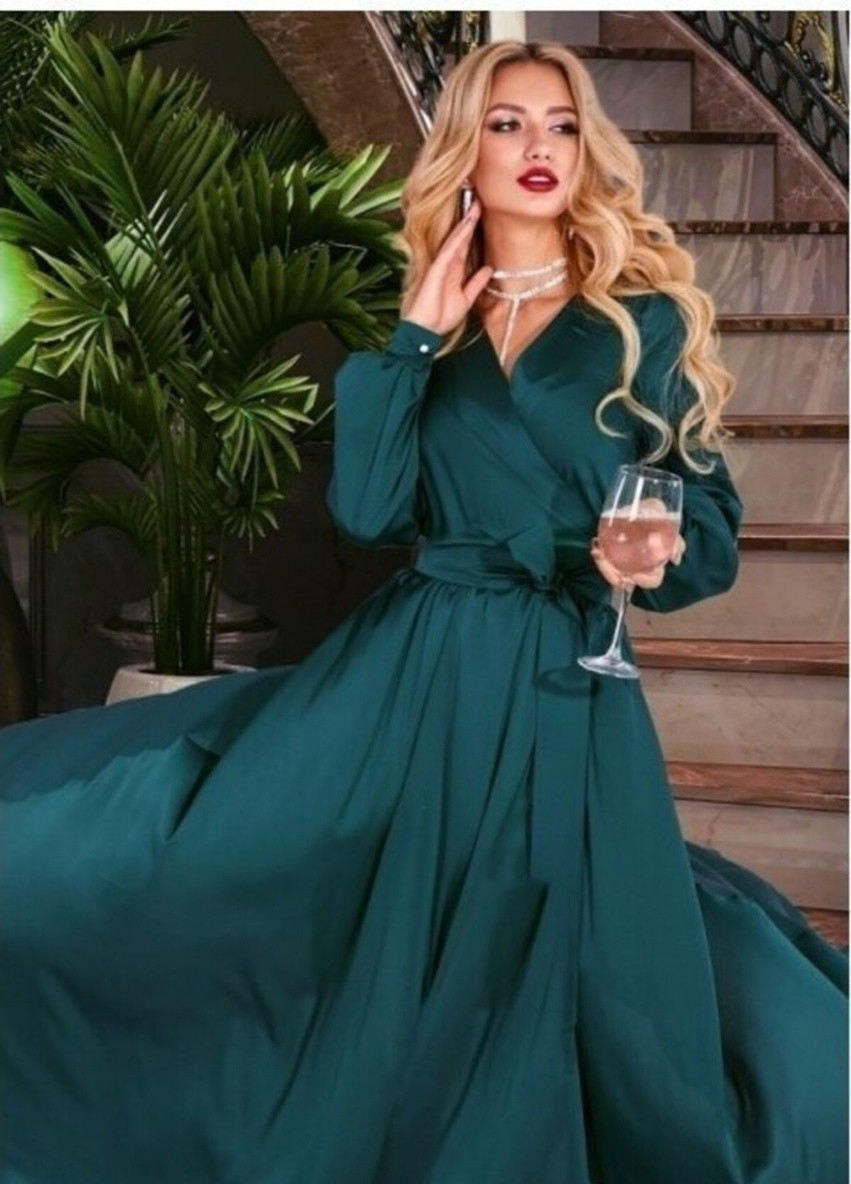 Зеленое вечернее платье на запах, с юбкой-солнце FashionYouWant однотонное