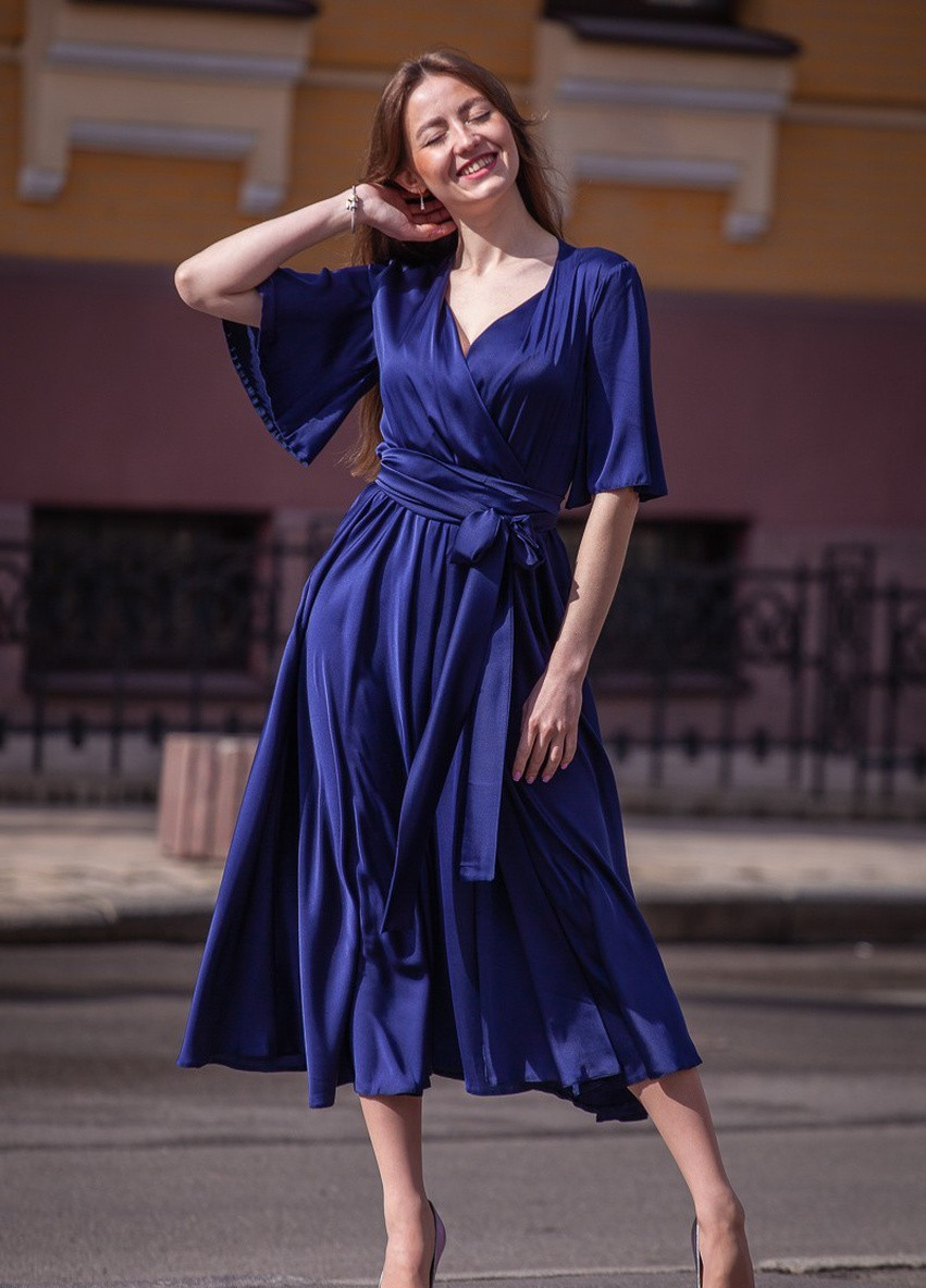 Синее вечернее платье а-силуэт, на запах JadFashion однотонное