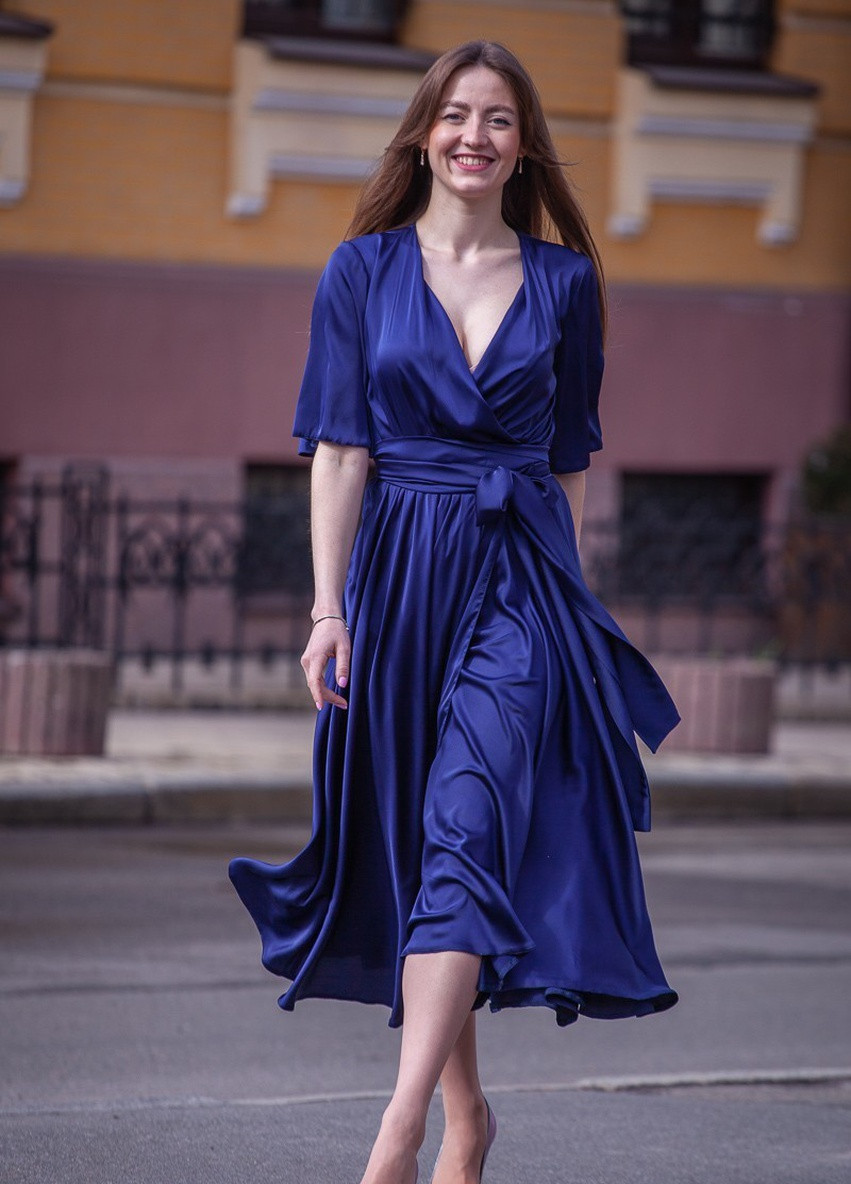 Синее вечернее платье а-силуэт, на запах JadFashion однотонное