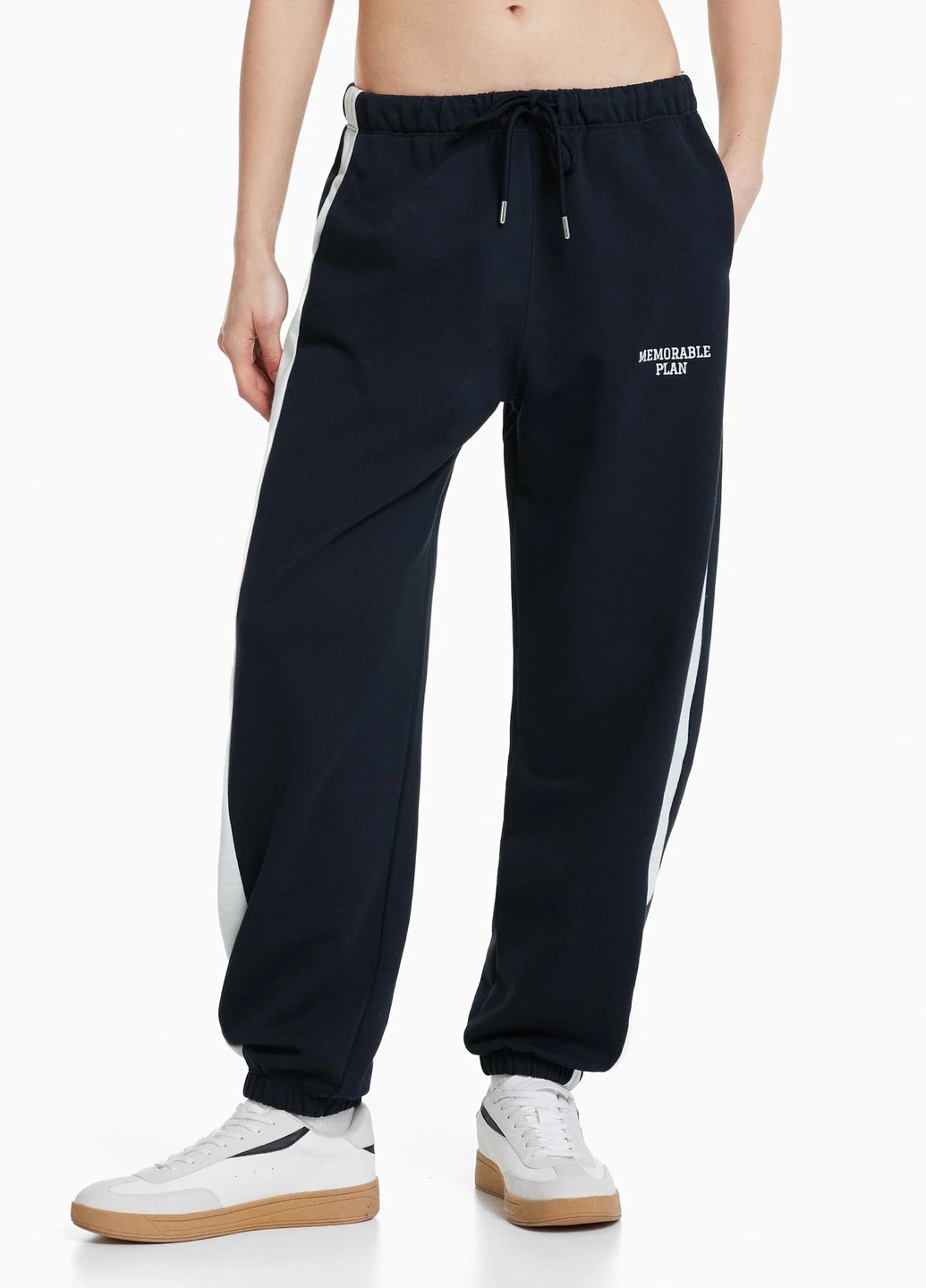 Брюки Bershka (258455399)