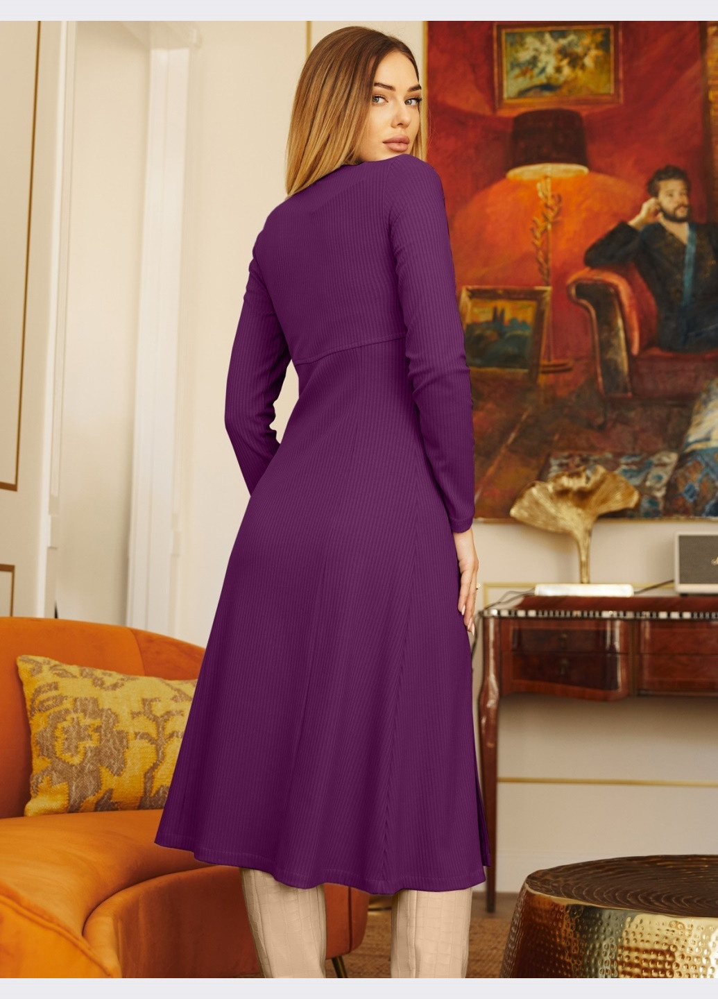 Фиолетовое трикотажное платье со швом под грудью фиолетовое Dressa