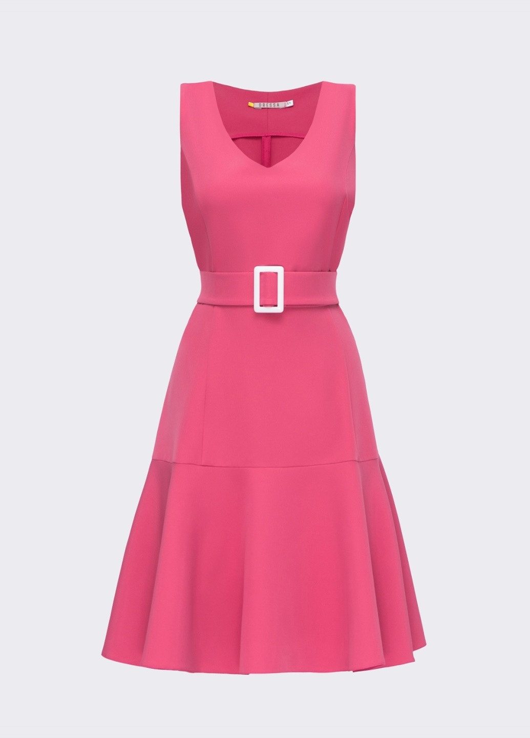 Розовое платье приталенного силуэта с воланом по низу розовое Dressa