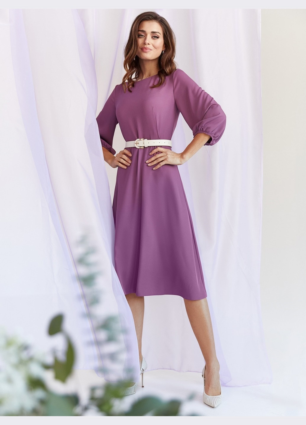 Фуксинова (кольору Фукія) плаття кольору фуксії зі спідницею-кльош та об'ємними рукавами Dressa