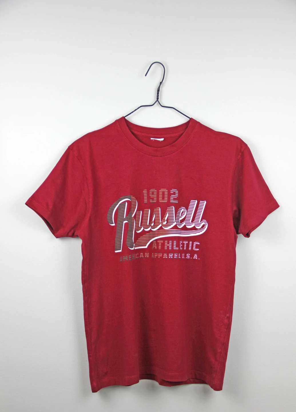 Бордова футболка Russell Athletic