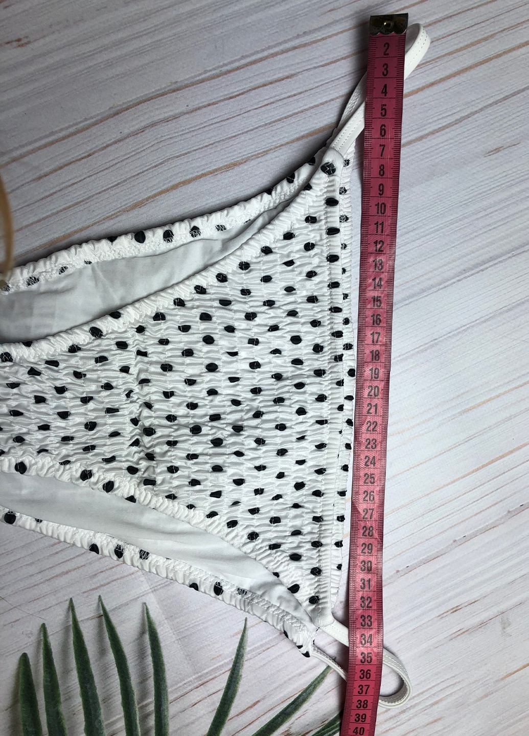 Белые женские плавки танга в черный горошек в горошек Asos