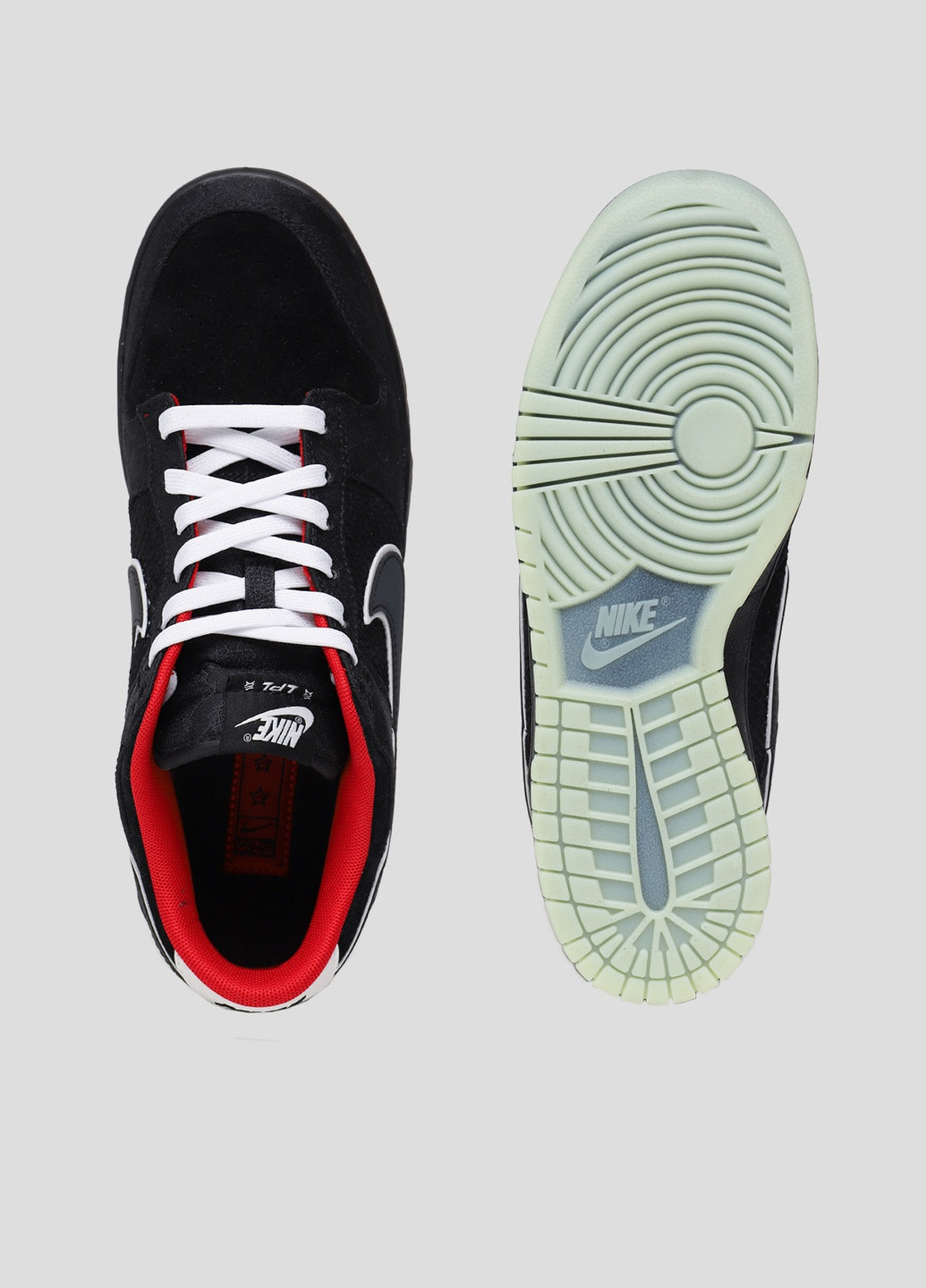 Чорні всесезон кросівки Nike