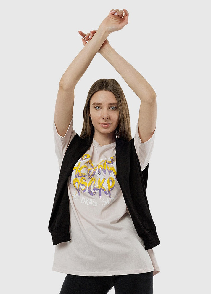 Бежева літня жіноча подовжена футболка регуляр Avanti