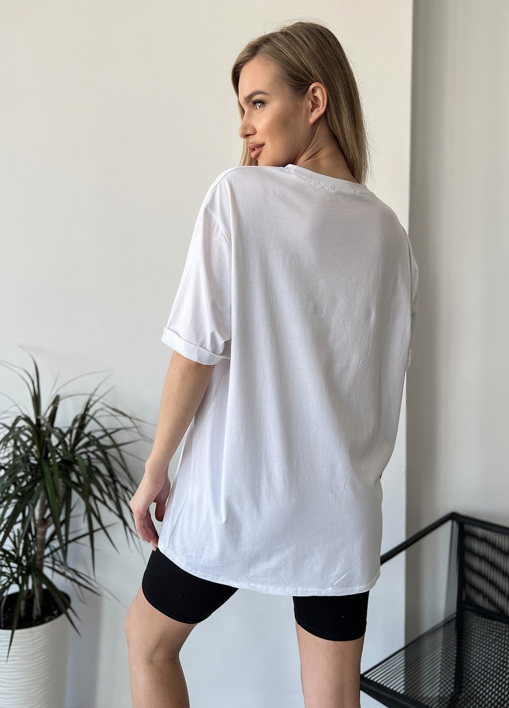 Белая летняя футболка женская с коротким рукавом ISSA PLUS WN20-444