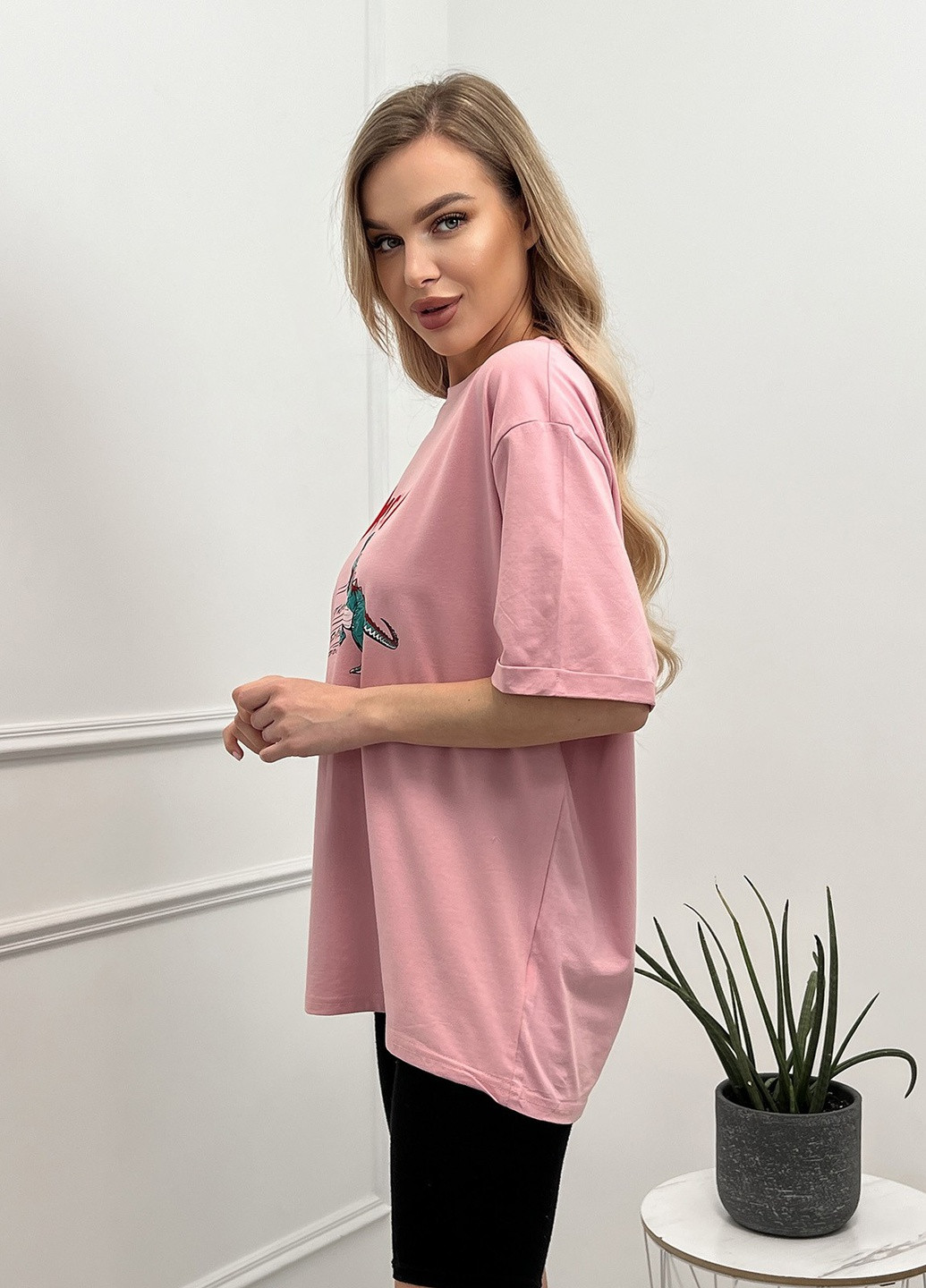Розовая летняя футболка женская с коротким рукавом ISSA PLUS WN20-444