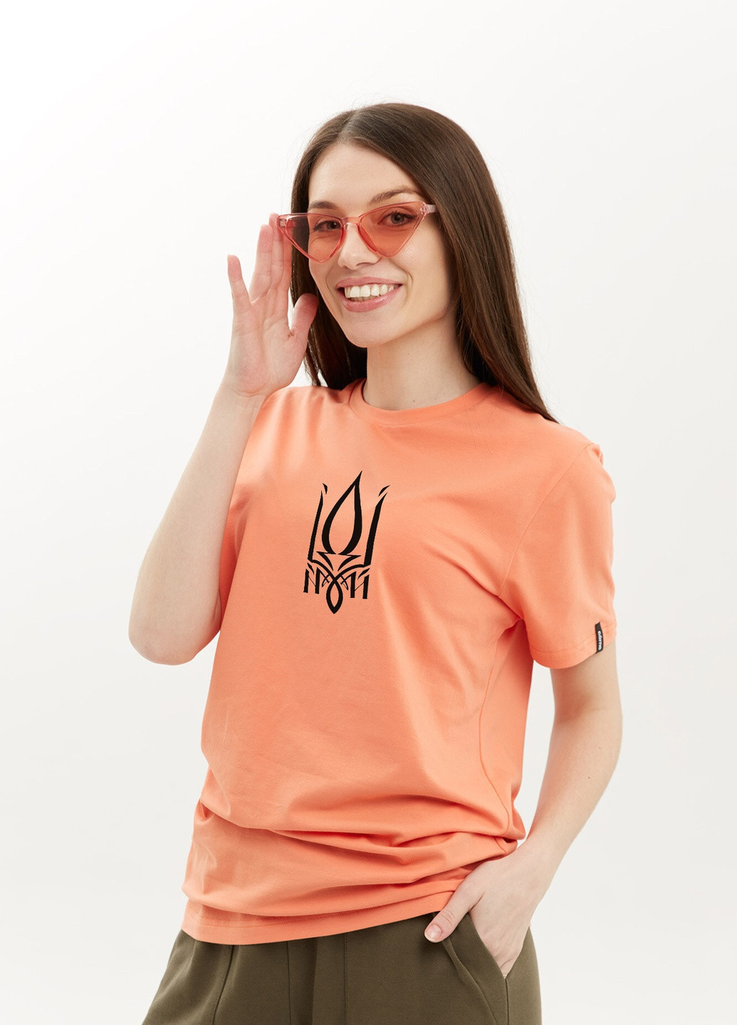 Оранжевая летняя футболка lucas gerb Garne