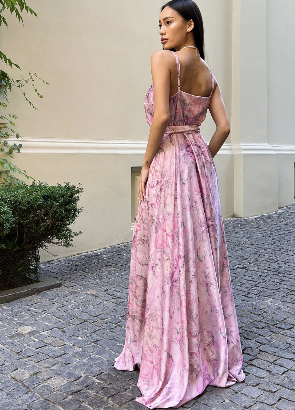 Рожева повсякденний елегантна сукня на тонких бретелях Jadone Fashion з квітковим принтом