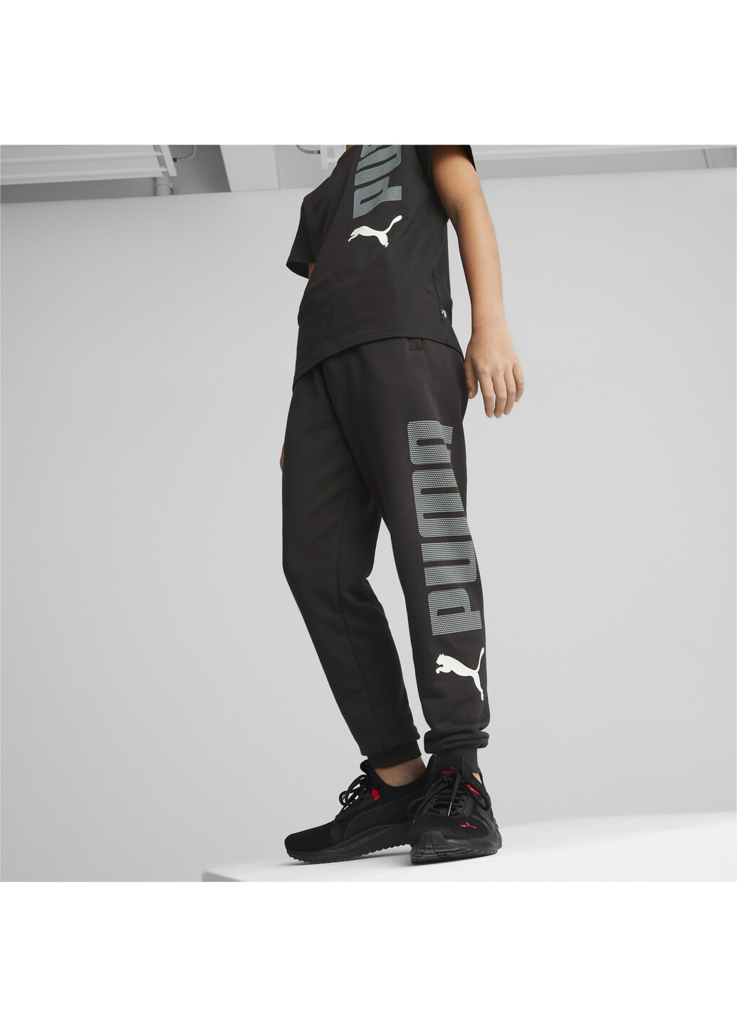 Puma shop record sweatpants