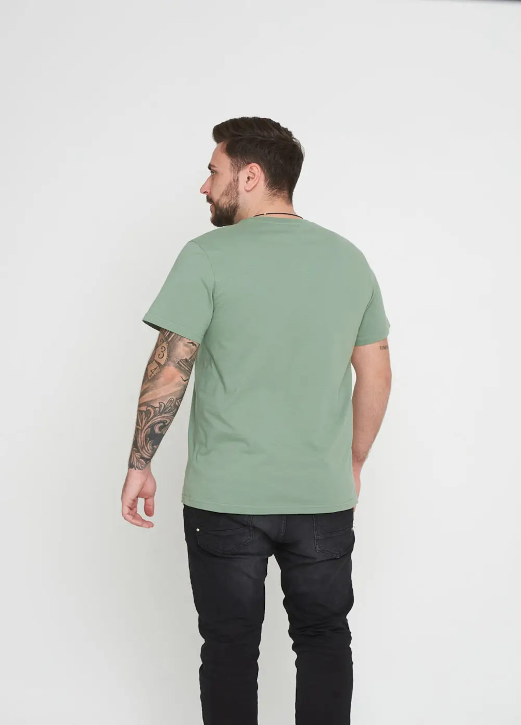 Оливковая футболка для мужчин с коротким рукавом Роза