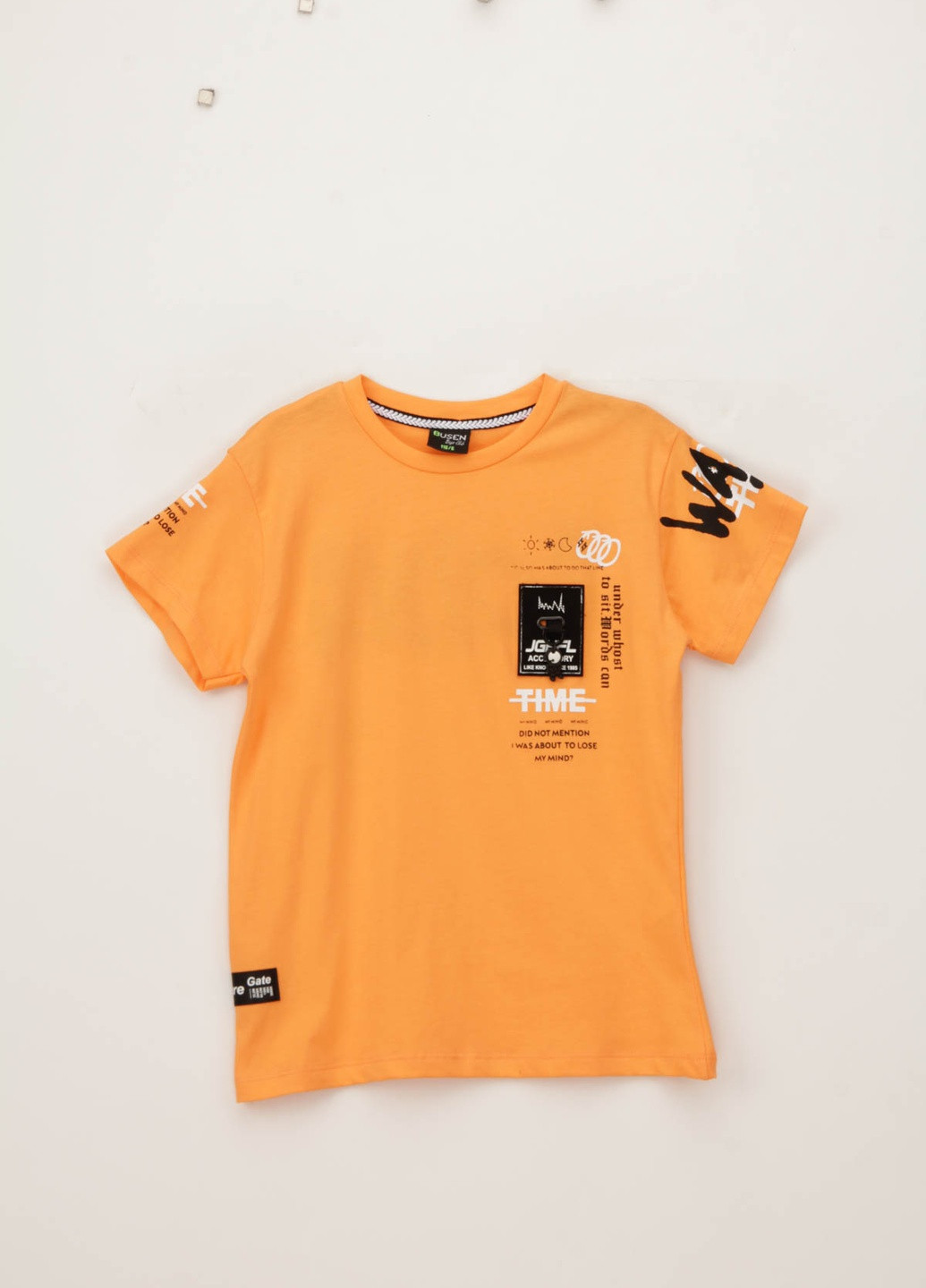 Оранжевая летняя футболка Yesmina