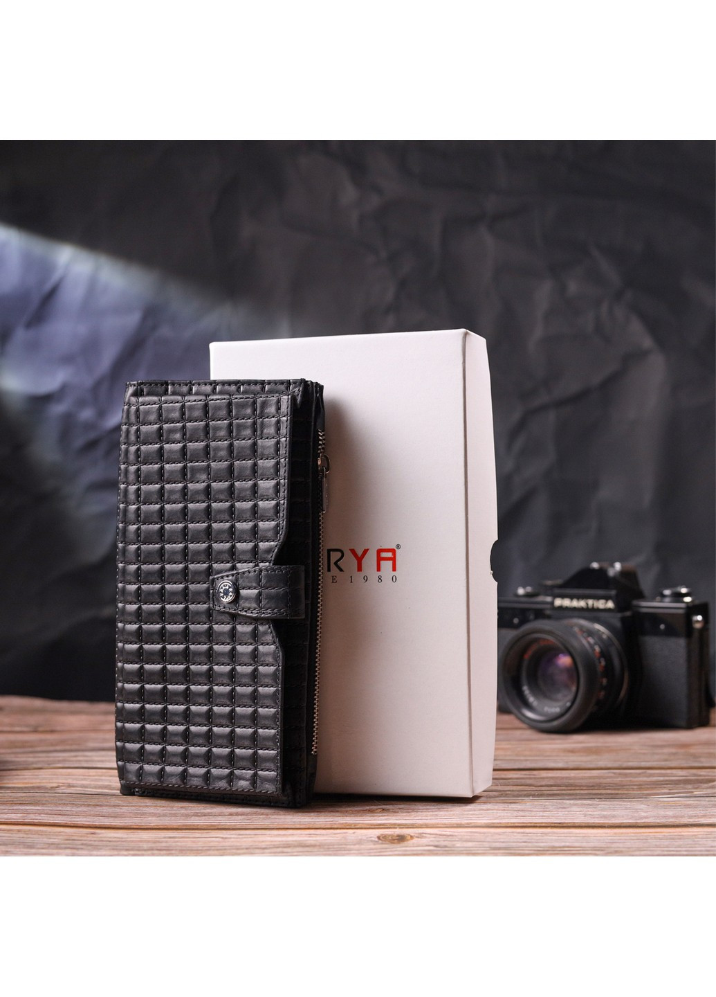 Чоловічий шкіряний гаманець 9,7х19х1,5 см Karya (258638374)