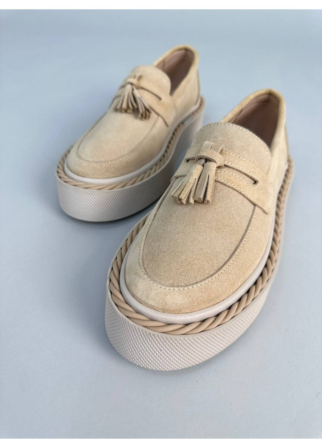 VZUTIK Жіночі замшеві лофери 41 пісочний з натуральна замша, україна — демісезон (258638601)