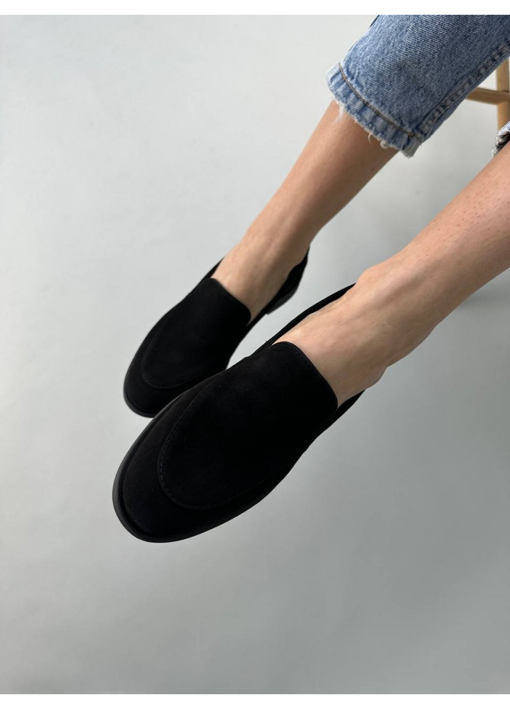 VZUTIK Женские велюровые лоферы 38 черный з натуральный велюр, украина — демисезон (258638585)