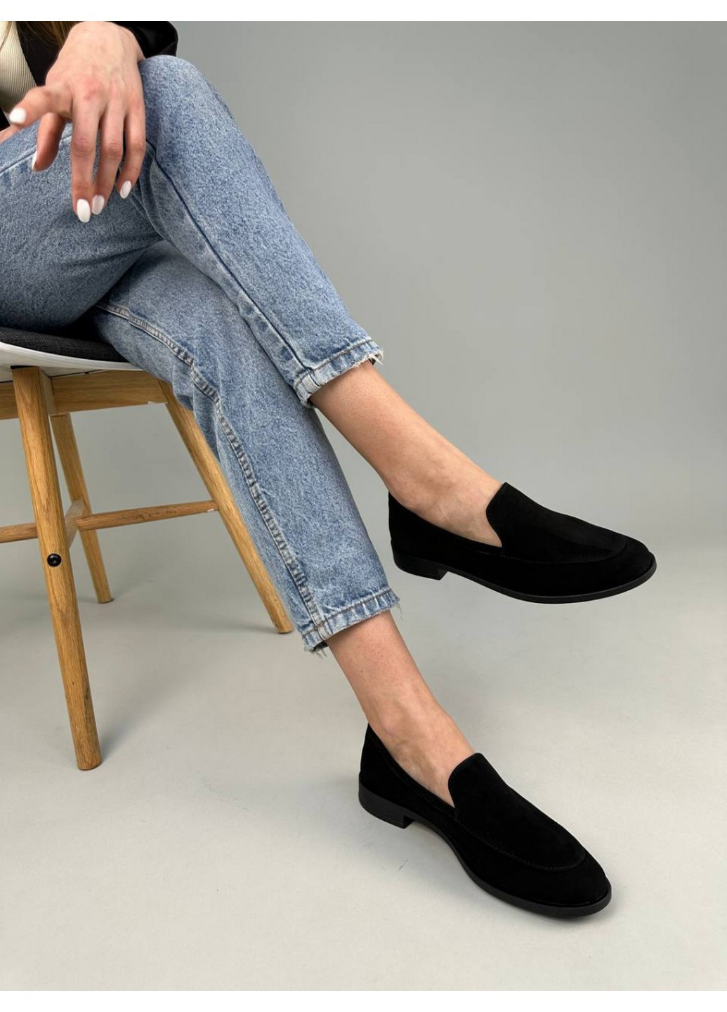 VZUTIK Жіночі велюрові лофери 36 чорний з натуральний велюр, україна — демісезон (258638816)