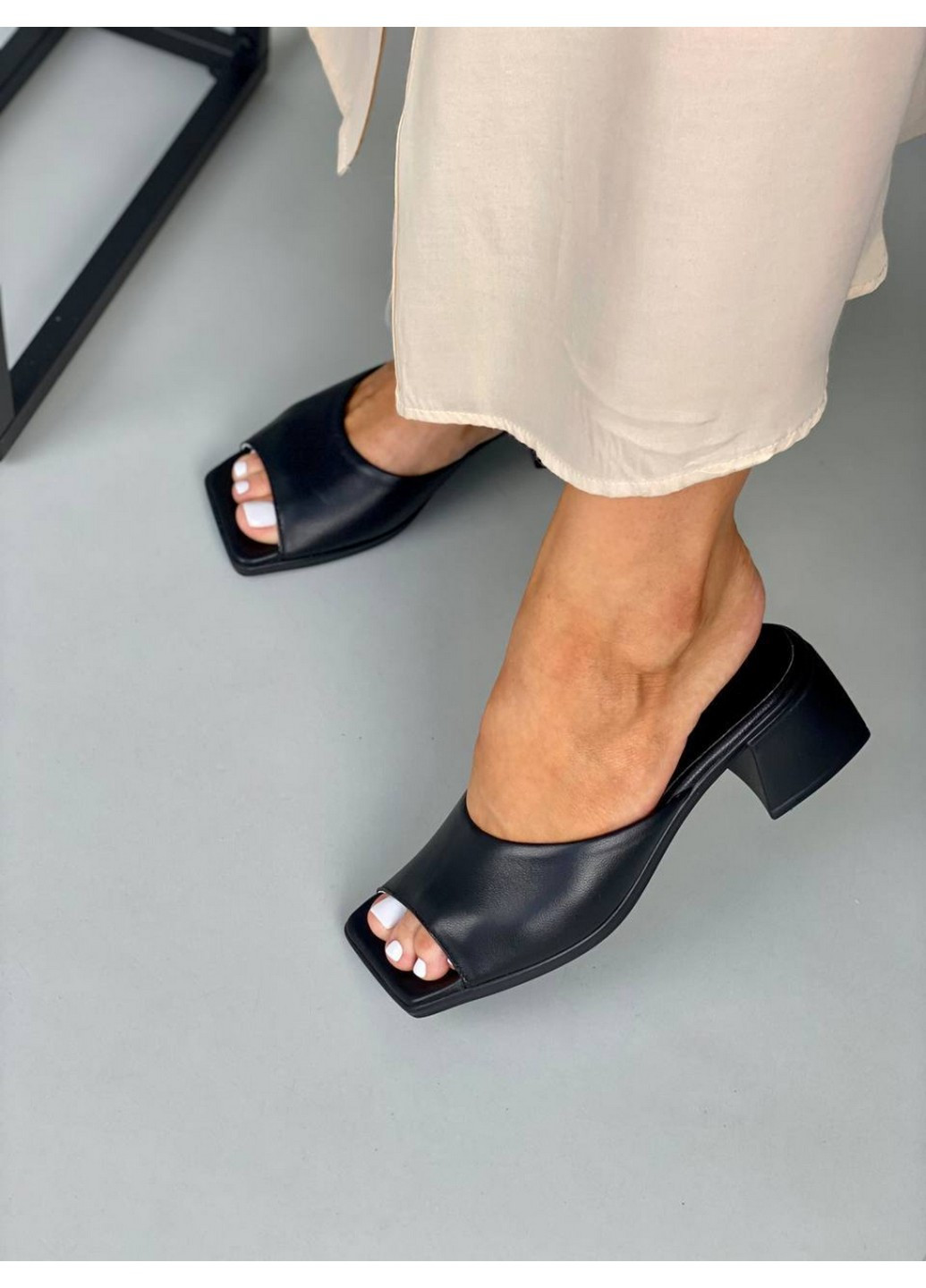 Жіночі шкіряні сабо 36 VZUTIK (258638832)