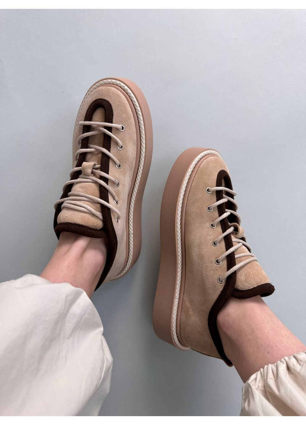 Бежеві жіночі замшеві кеди 36 VZUTIK