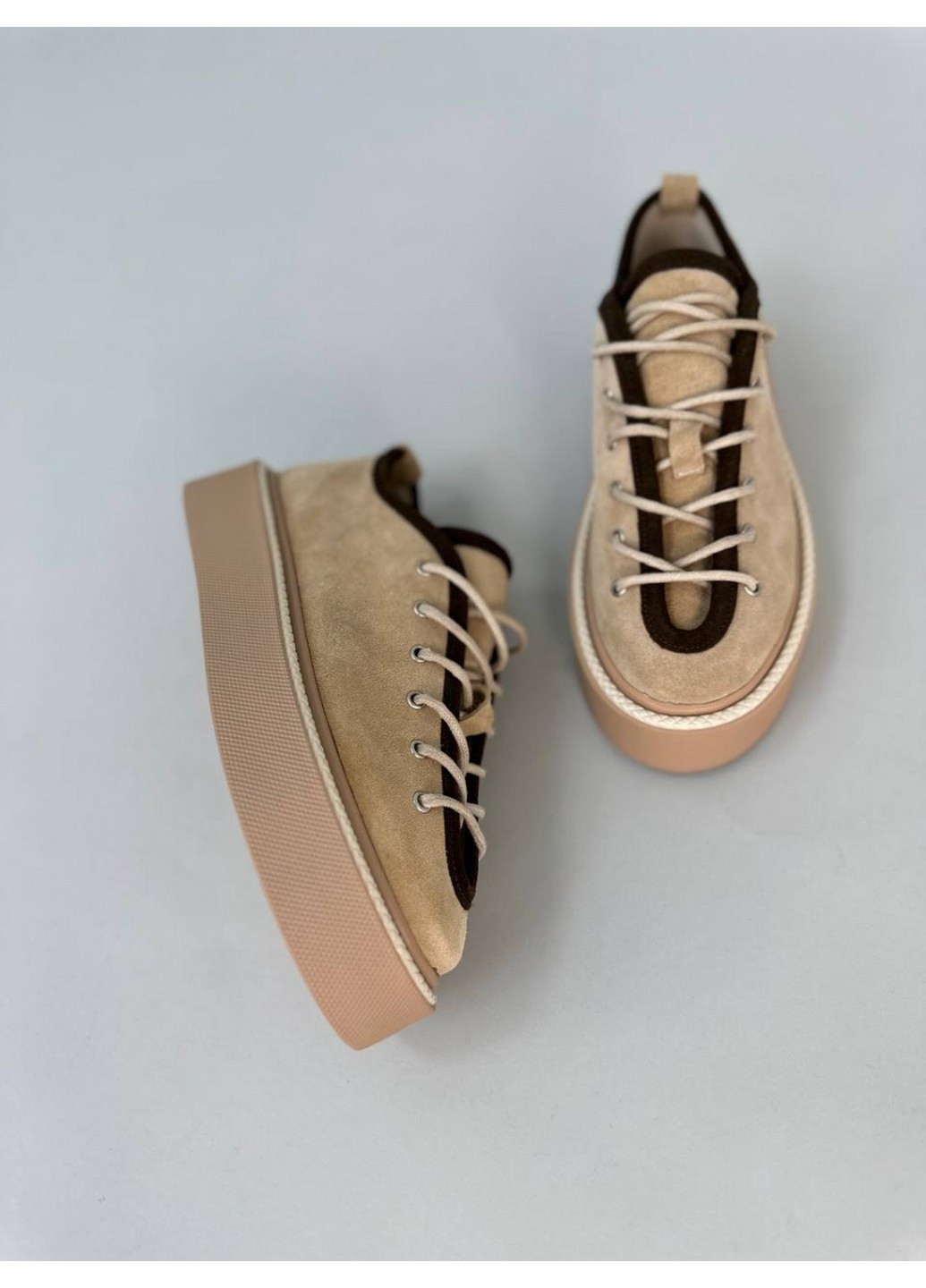 Бежеві жіночі замшеві кеди 36 VZUTIK