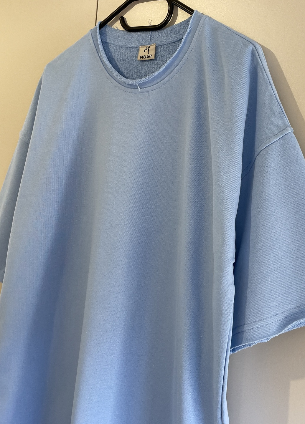 Голубое повседневный повседневное спортивное летнее из двунити пенье голубое платье-футболка Melgo однотонное