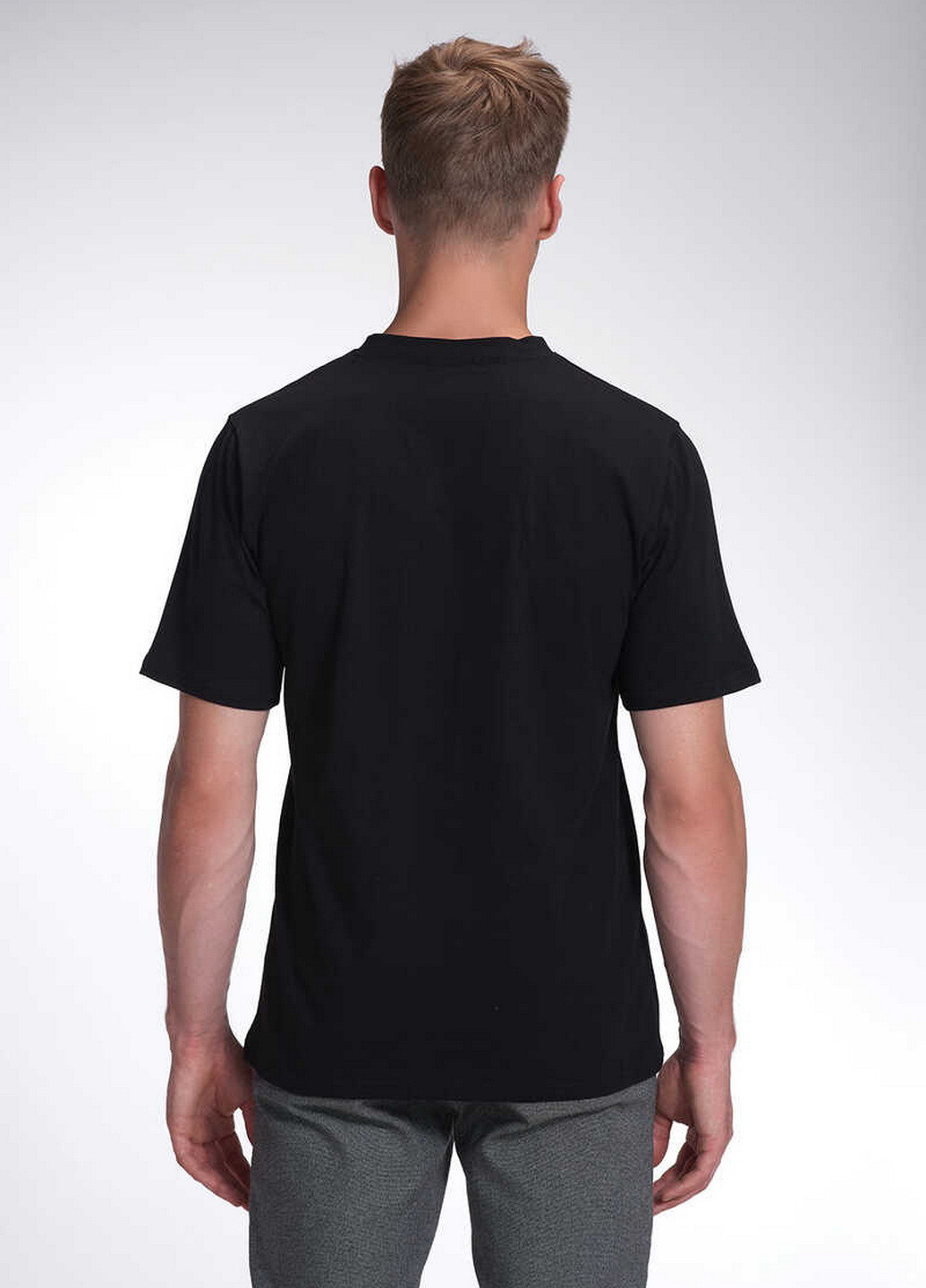 Черная футболка мужская svman с коротким рукавом Sevim
