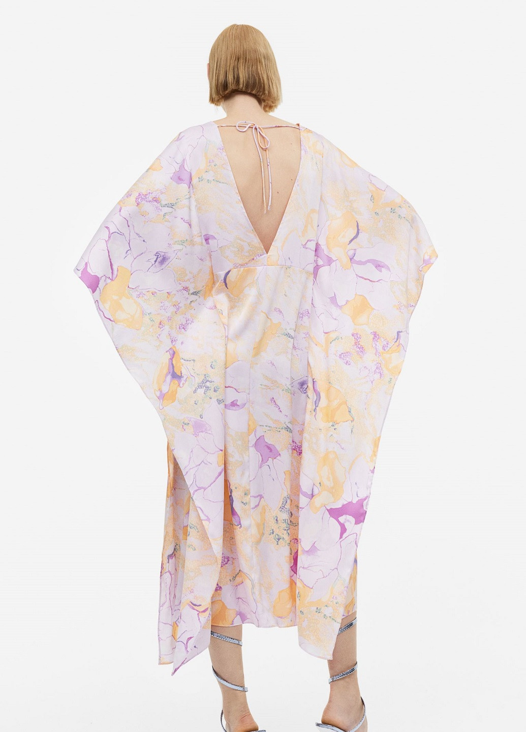 Сиреневое коктейльное платье H&M с цветочным принтом