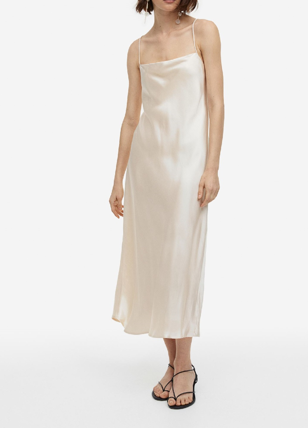 Молочное коктейльное платье H&M однотонное