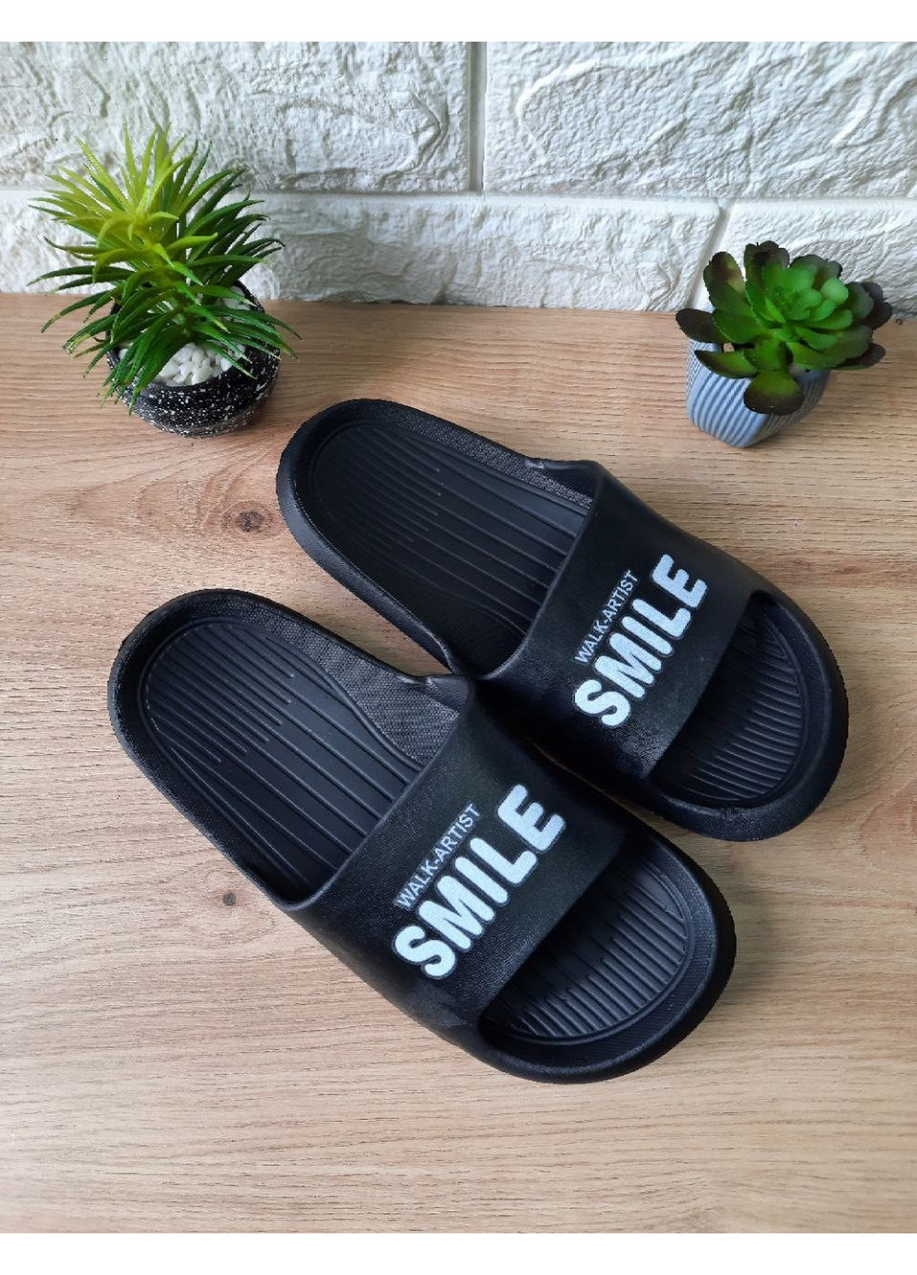 Черные пляжные шлепанці для мальчика Deshman