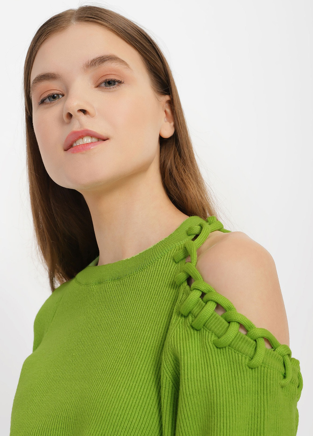 Зеленый демисезонный свитер женский Garne