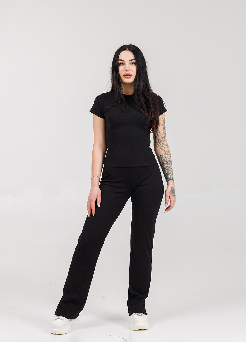 Черная всесезон комплект рубчык (футболка-штаты) черный футболка + брюки SONTSVIT