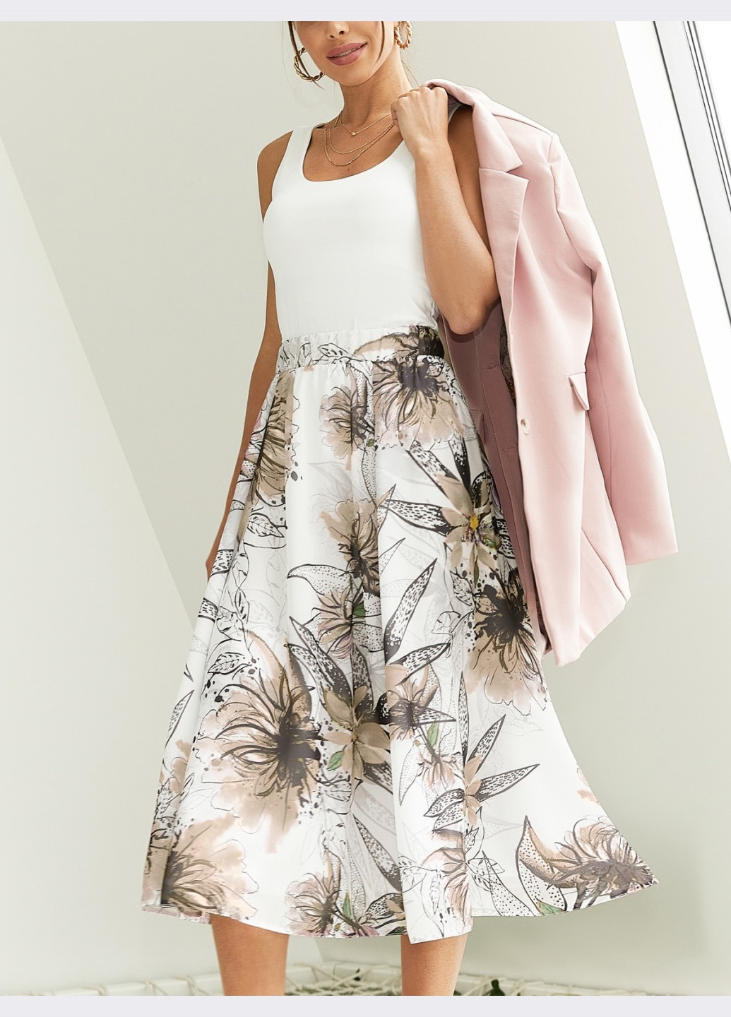 Белая шифоновая юбка-миди с бежевым цветочным принтом белая Dressa