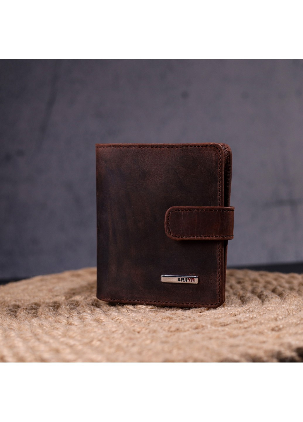 Компактний чоловічий гаманець з добротної вінтажної шкіри 9,5х10,5х1 см Karya (258884967)