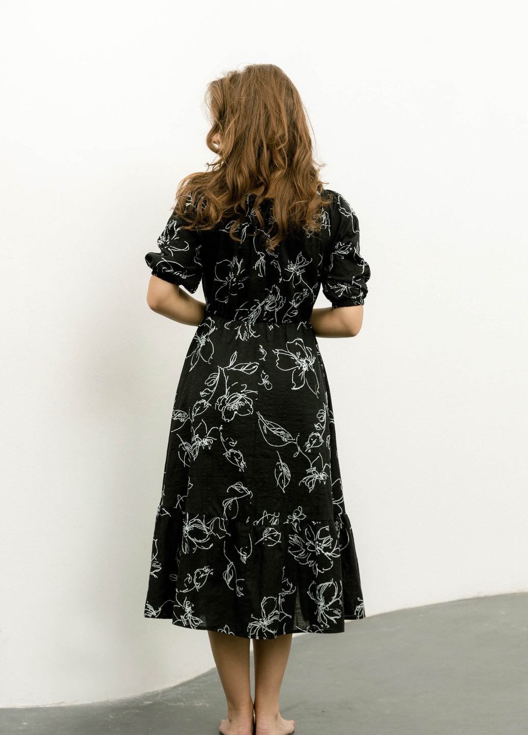 Черное повседневный платье ST-Seventeen с цветочным принтом