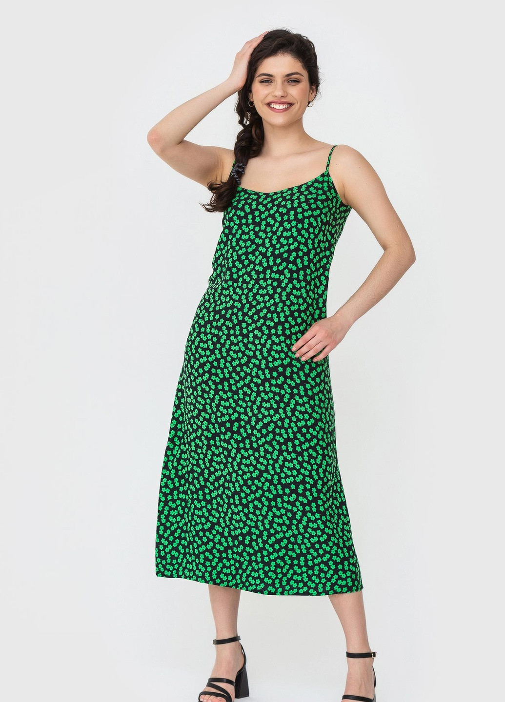 Зеленое кэжуал платье ami Garne однотонное