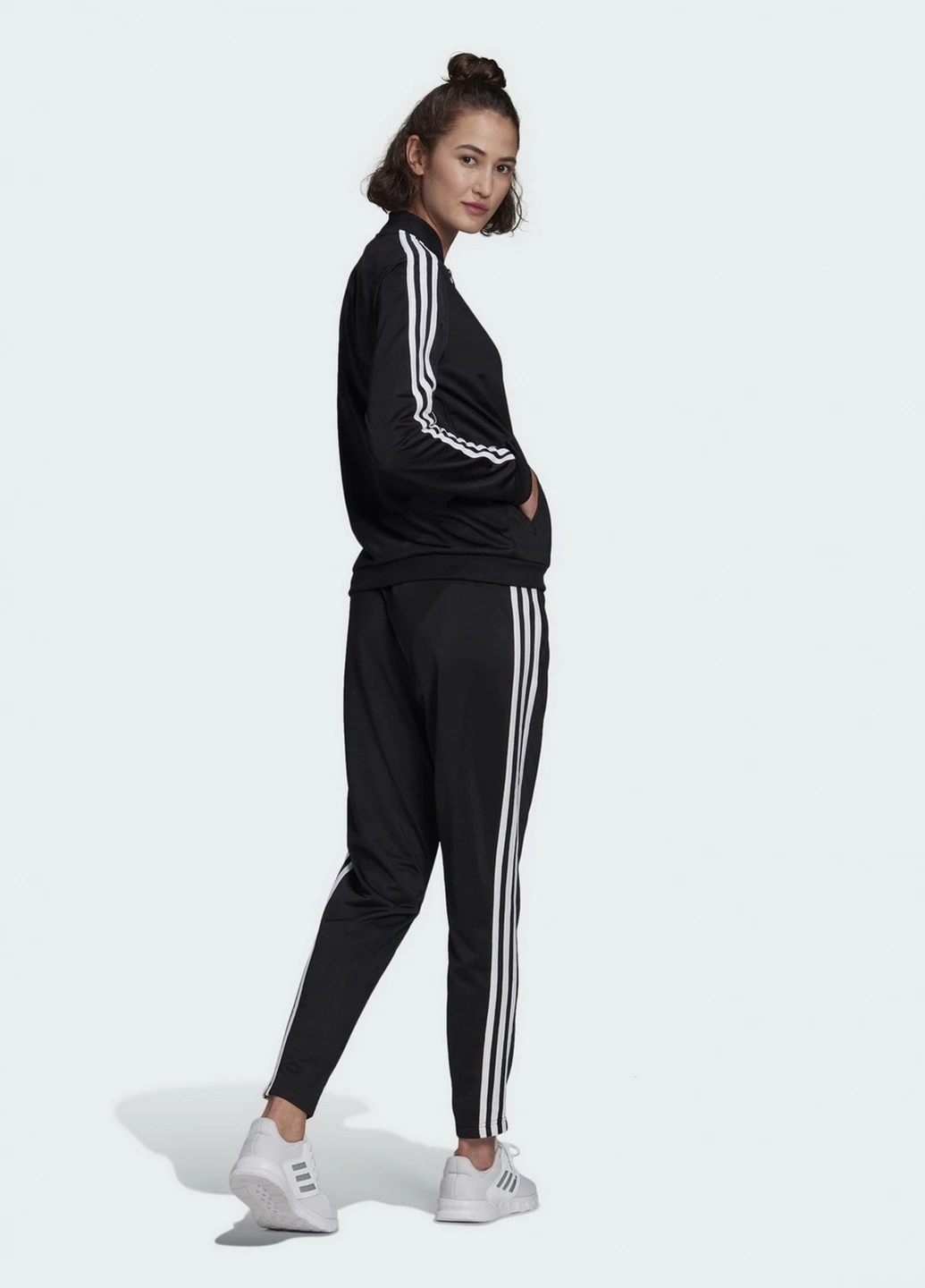 Спортивные штаны adidas (258957759)