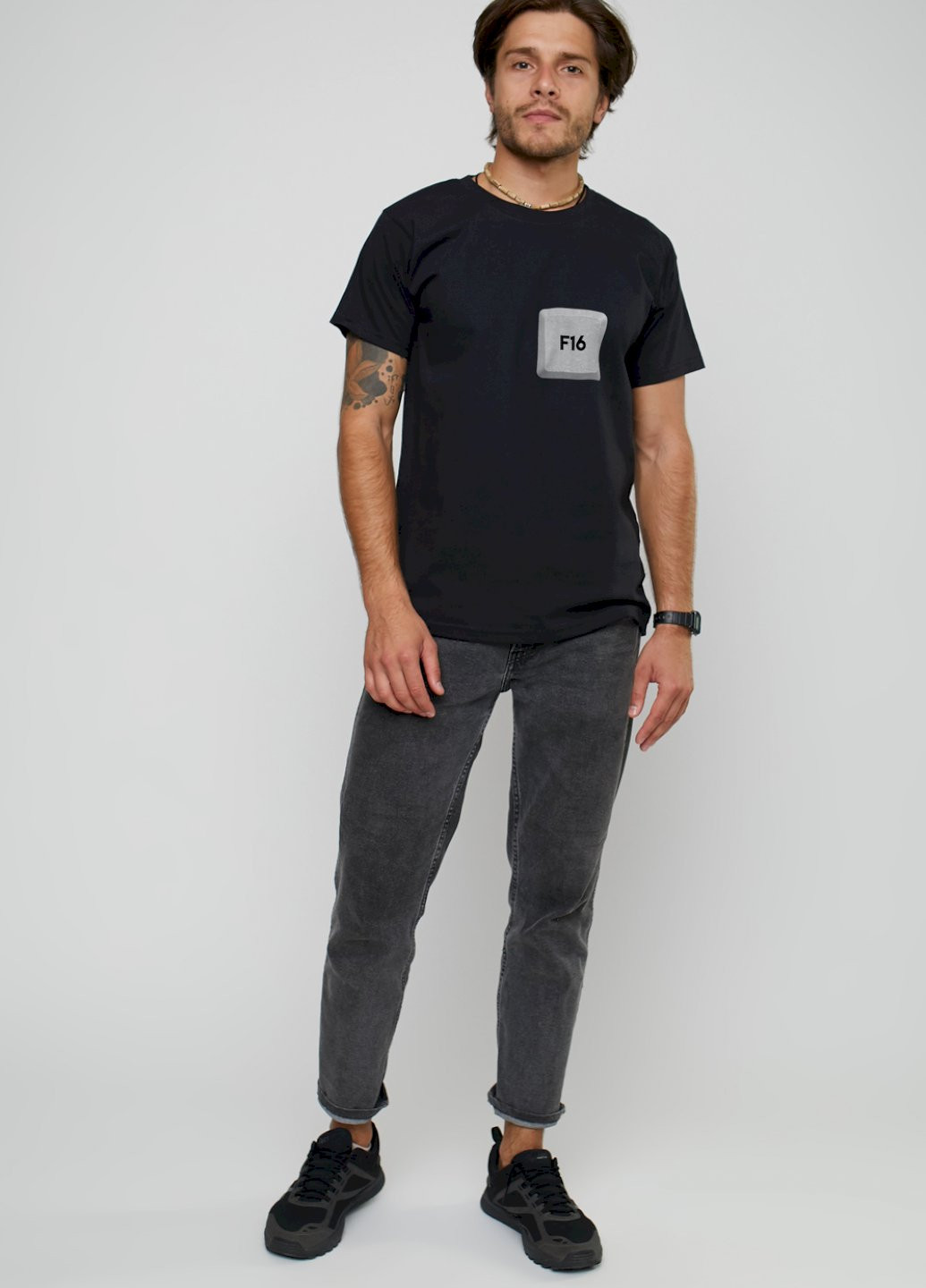 Черная футболка мужская черная "f16" YAPPI