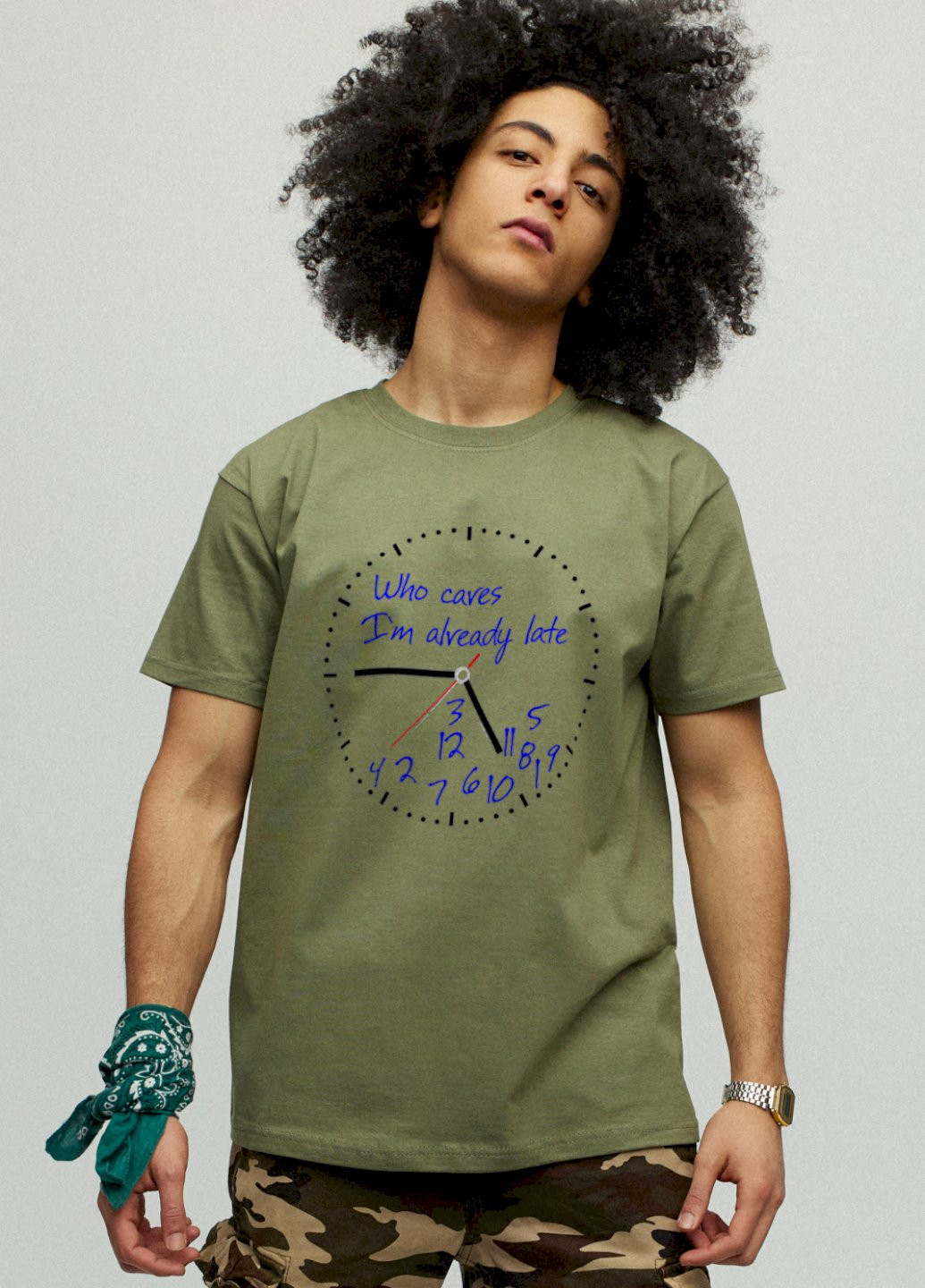 Хаки (оливковая) футболка мужская хаки зеленый "who cares. i`m already late" YAPPI