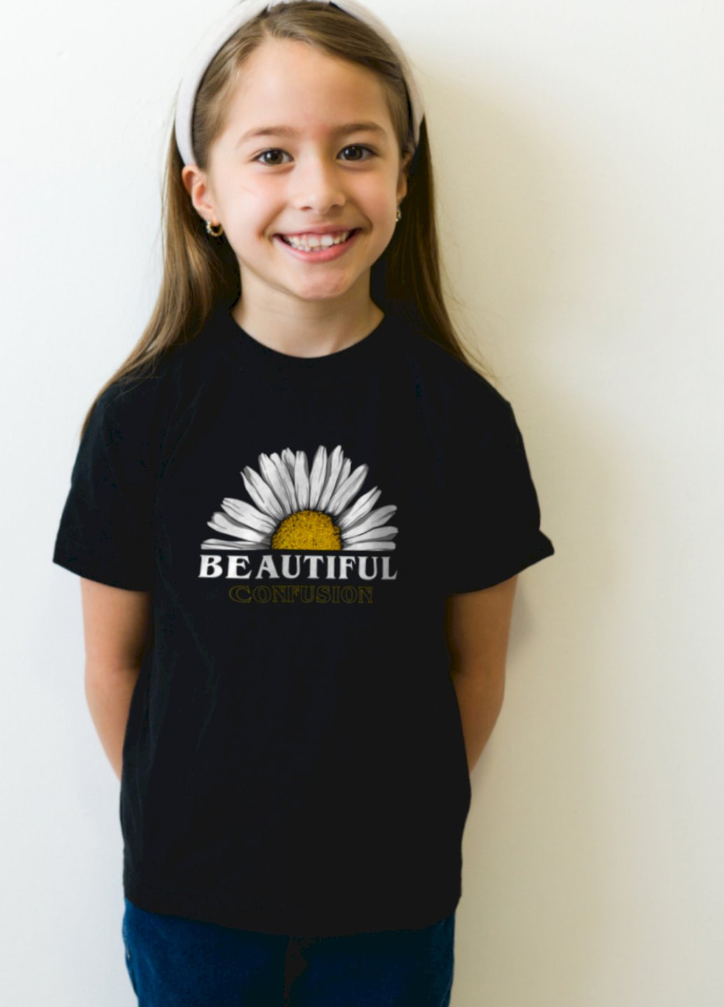 Чорна демісезонна футболка дитяча чорна "beautiful confusion" YAPPI