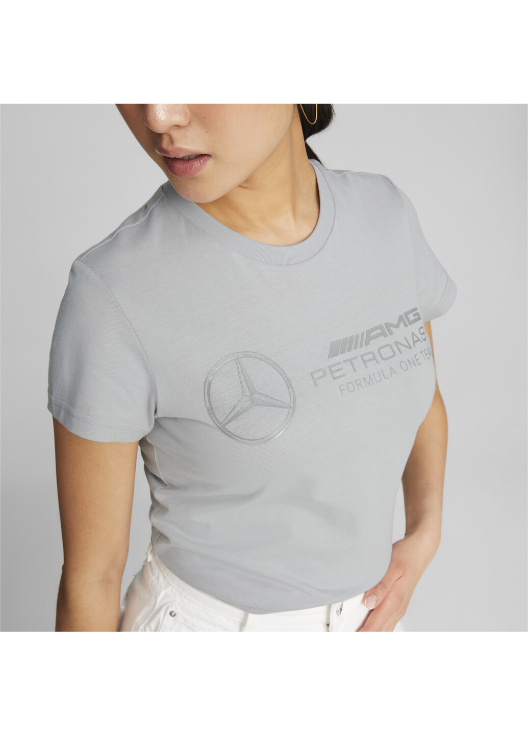 Серая всесезон футболка mercedes-amg petronas motorsport essentials tee women Puma