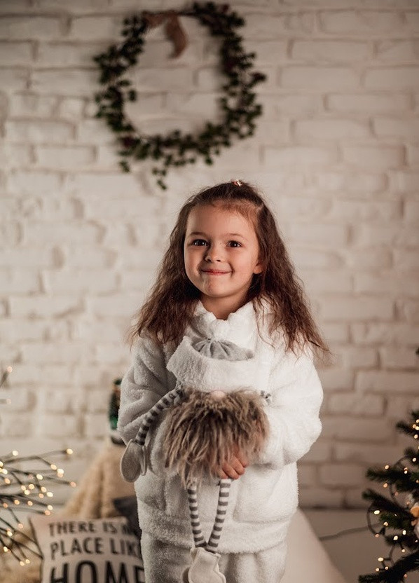 Белая всесезон детская пижама кофта + брюки V.O.G.