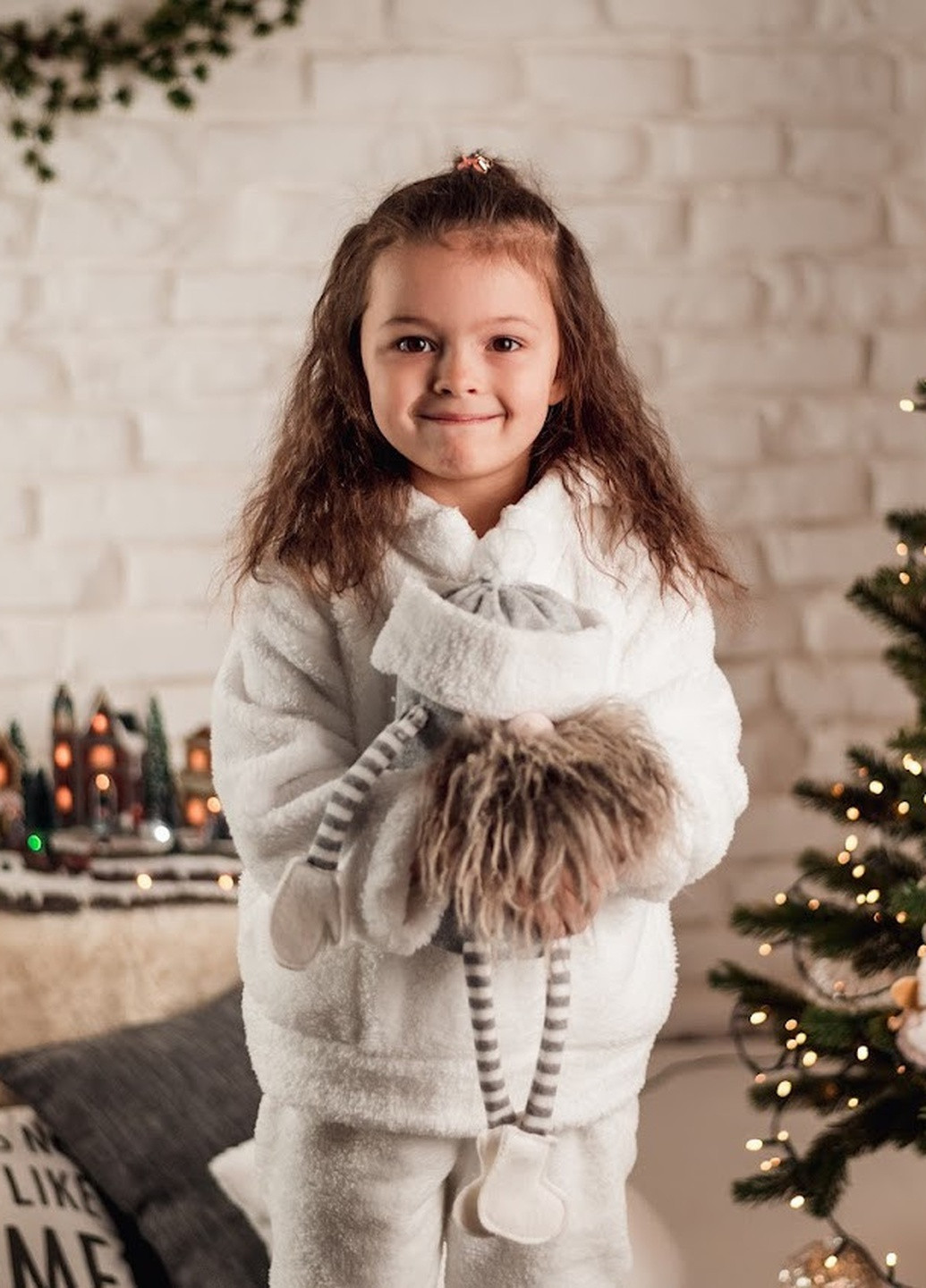 Белая всесезон детская пижама кофта + брюки V.O.G.