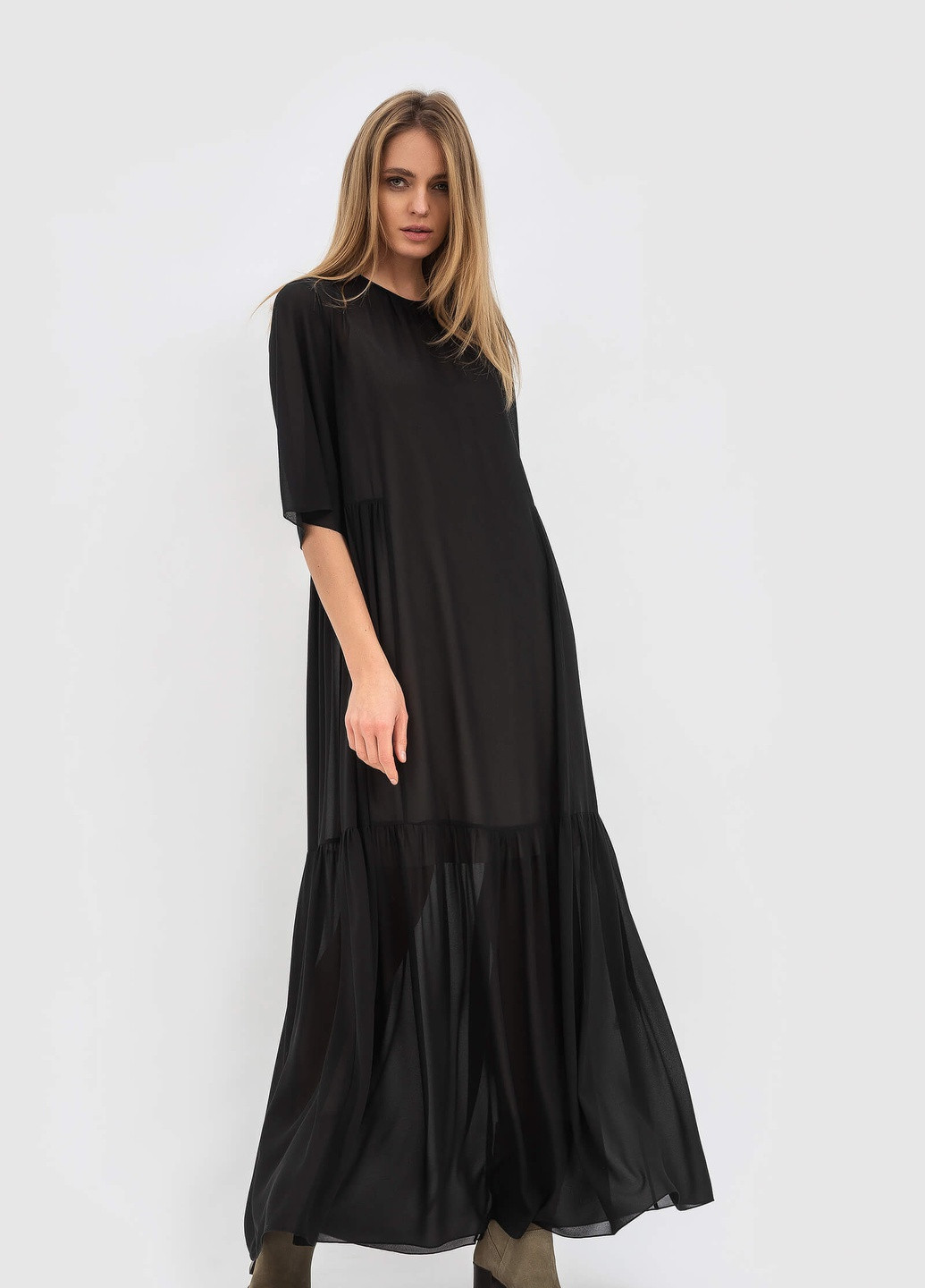 Чорна ділова сукня Lesia однотонна