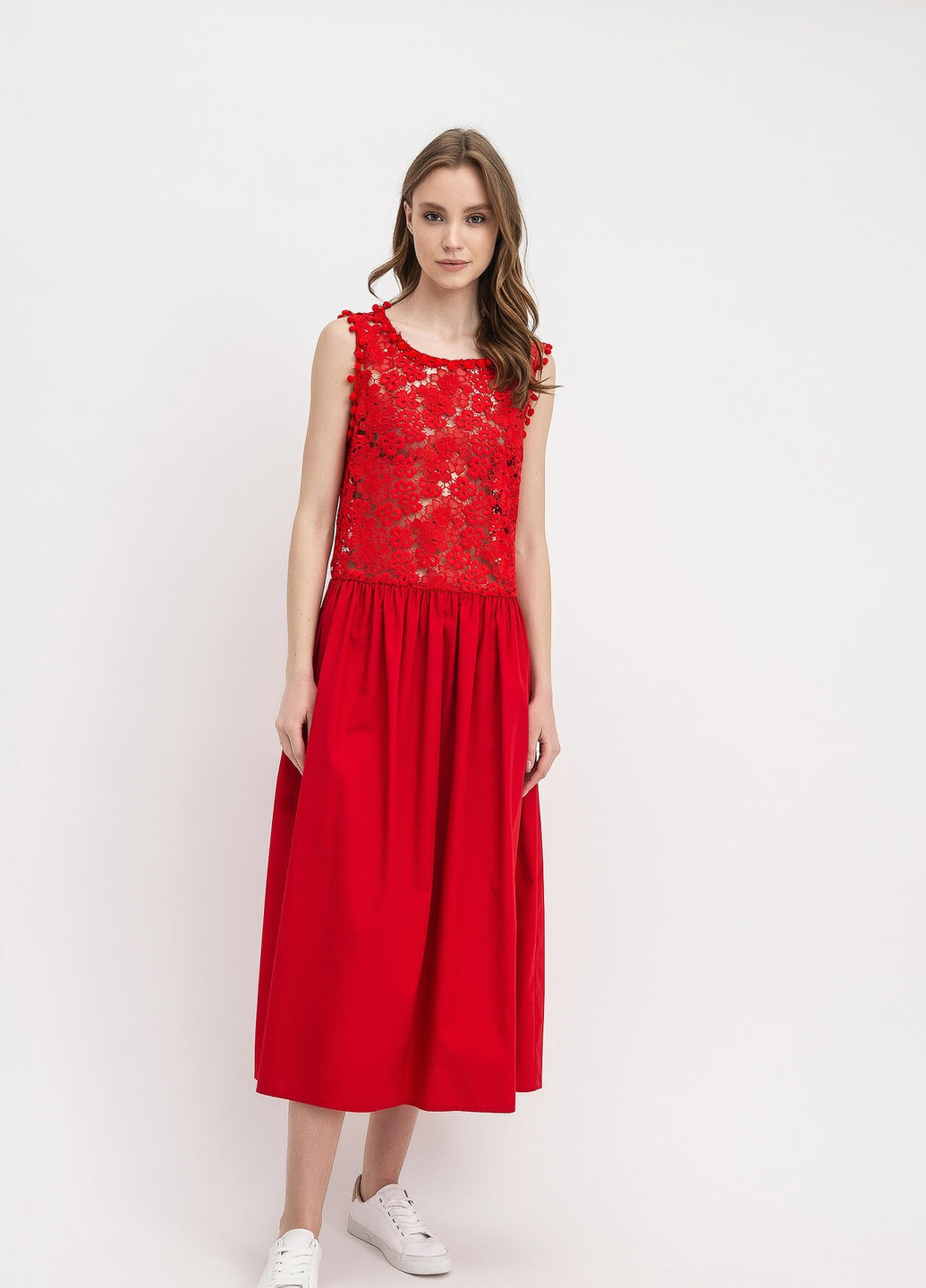 Красное деловое платье Lesia однотонное