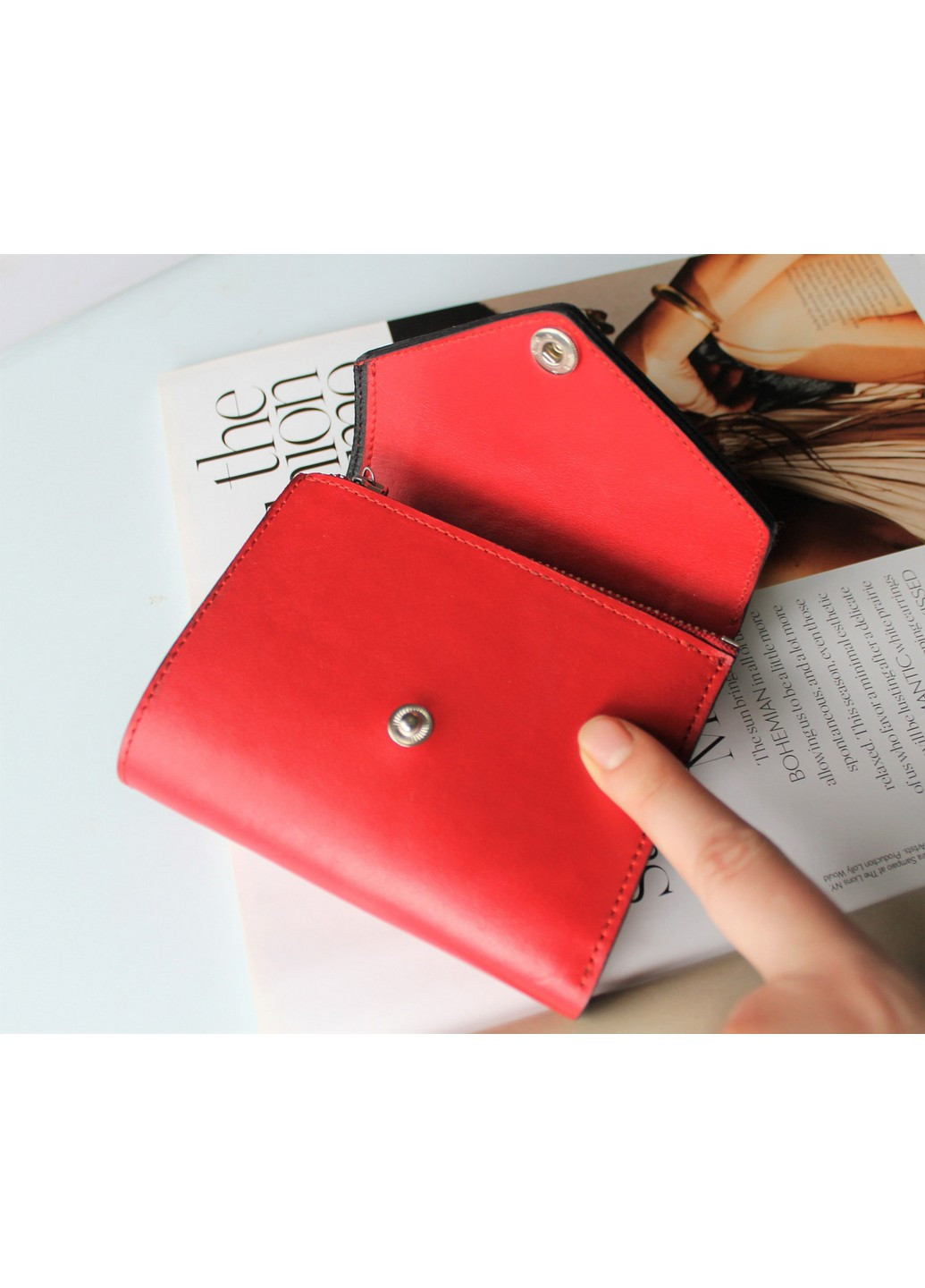 Жіночий шкіряний гаманець 12х10х3 см LeathART (259093734)
