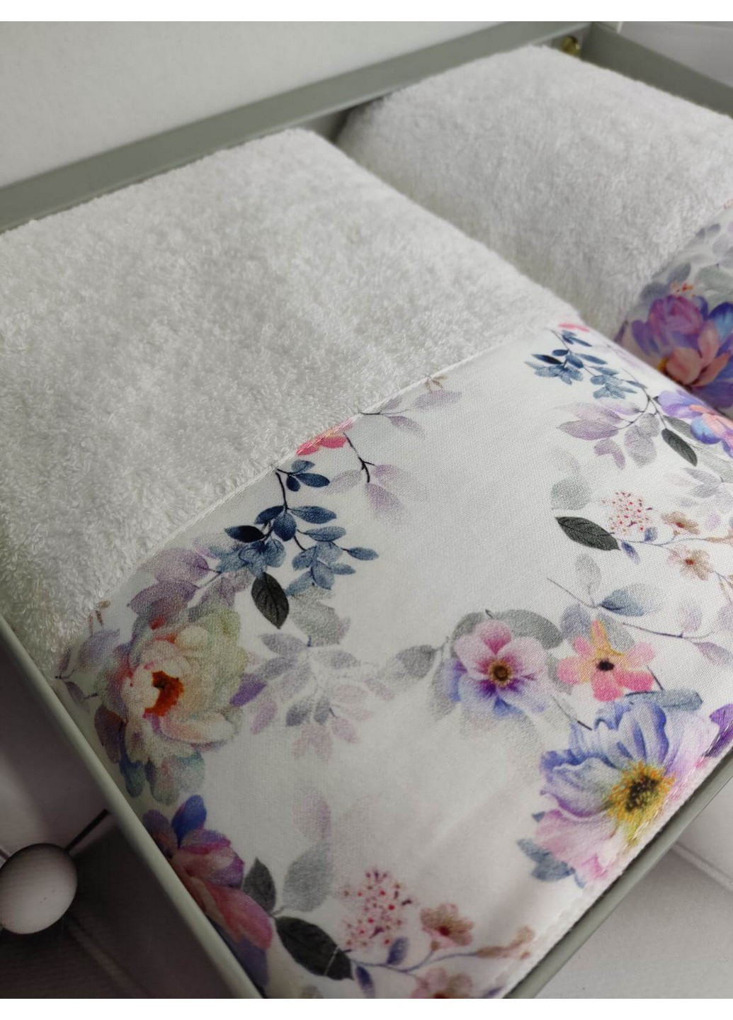 Подарочный набор полотенец для ванной Rozy 50х90 см + 70х140 см No Brand белый